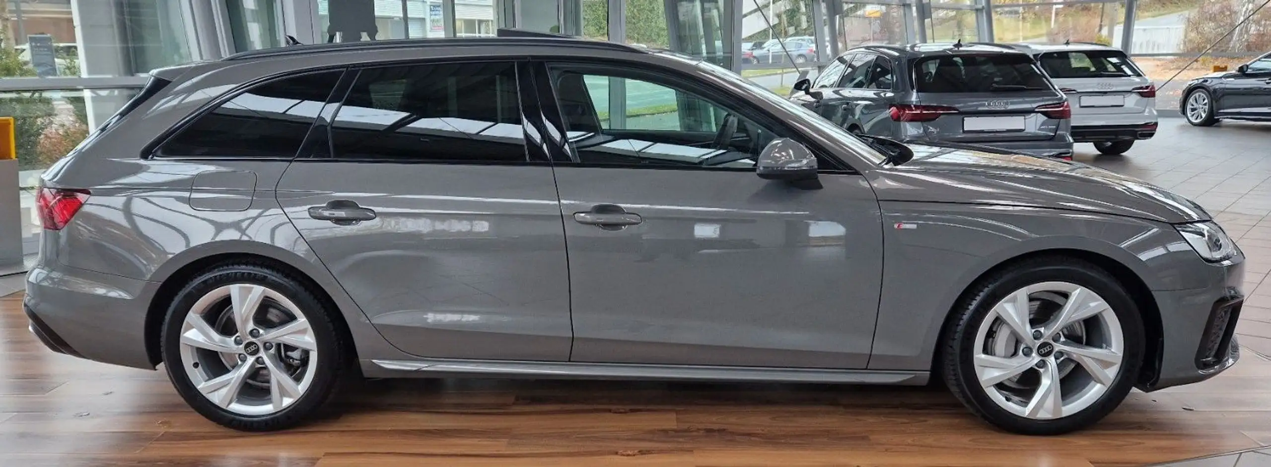 Audi - A4