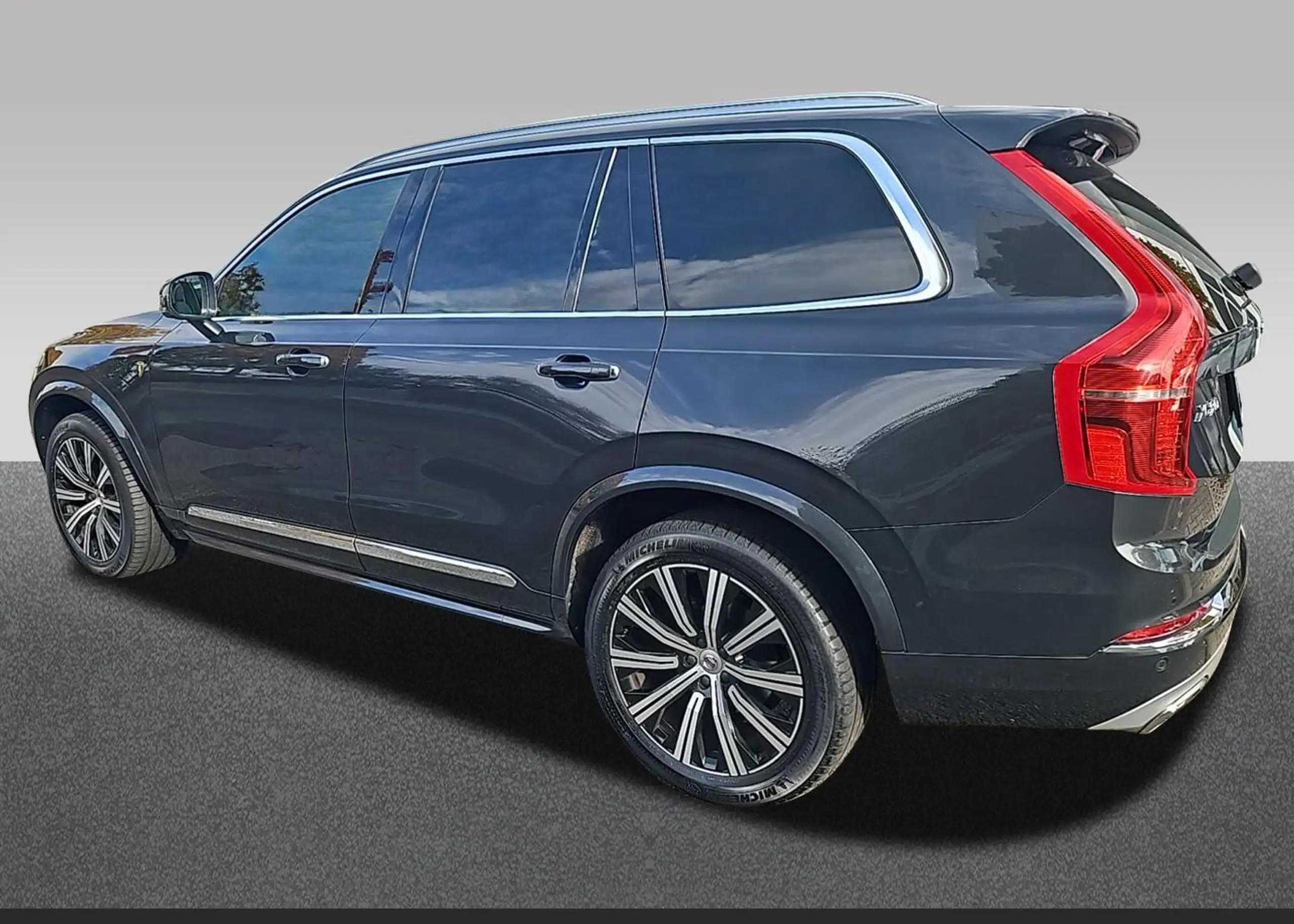 Volvo - XC90