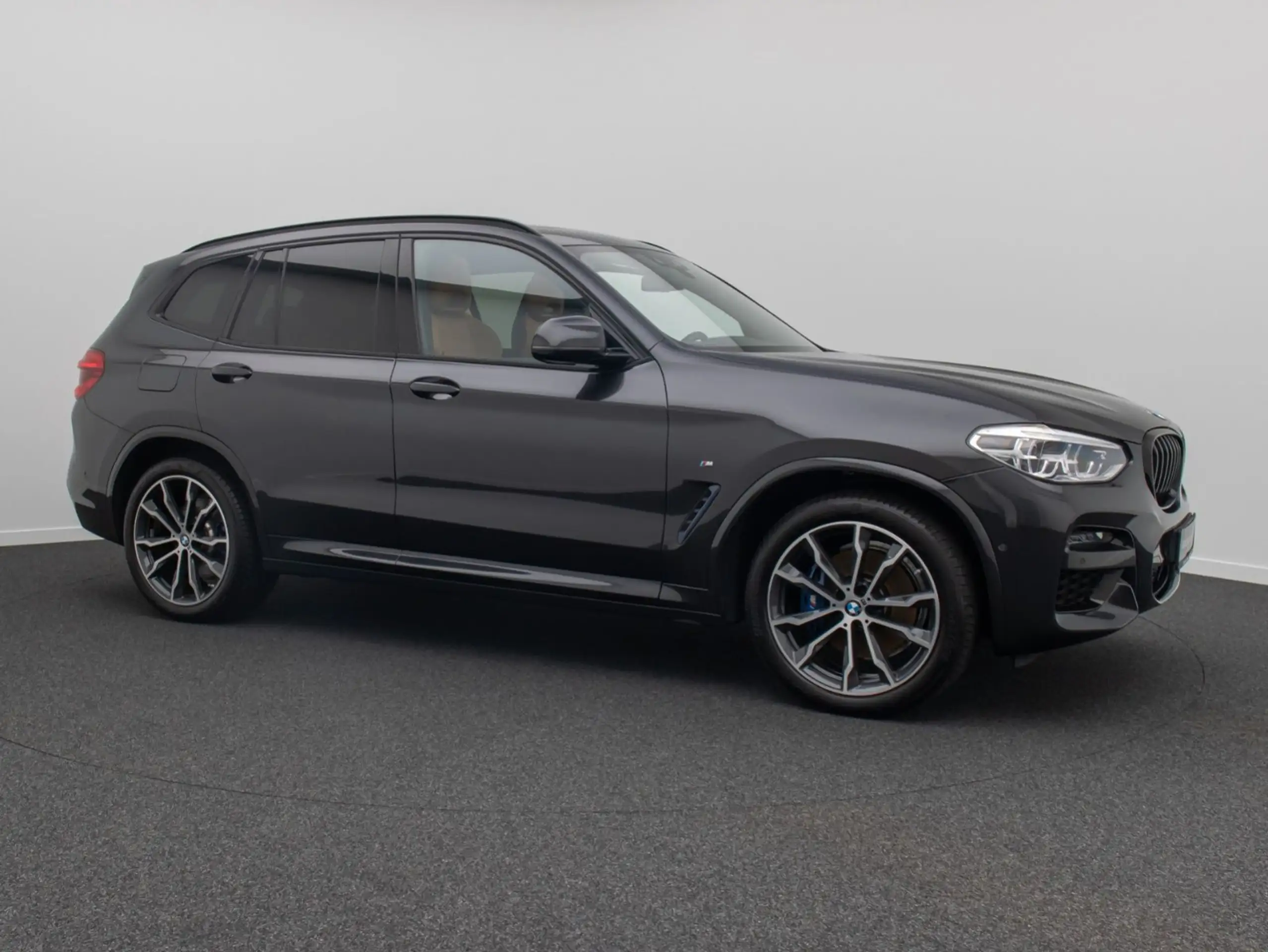 BMW - X3