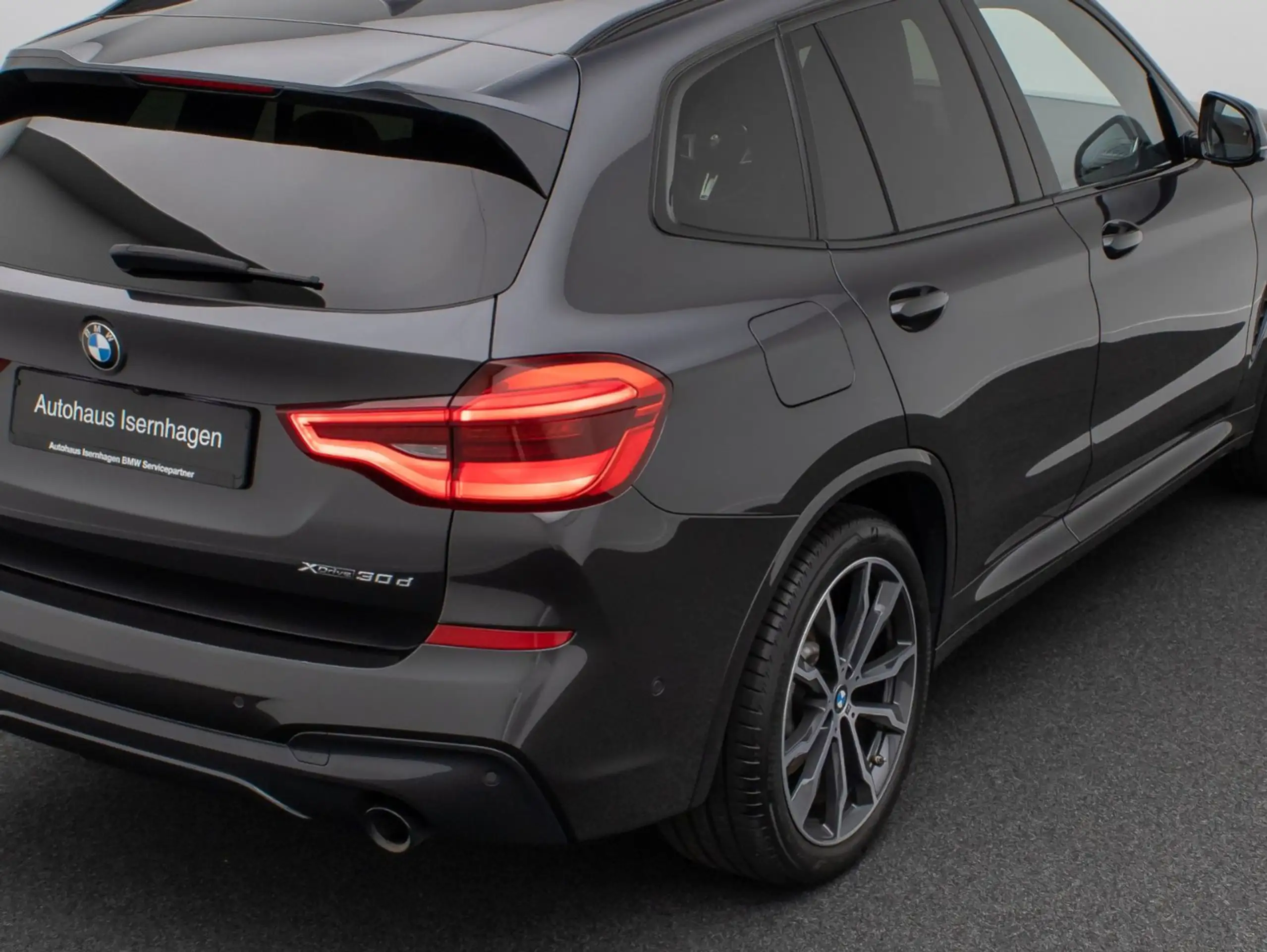 BMW - X3