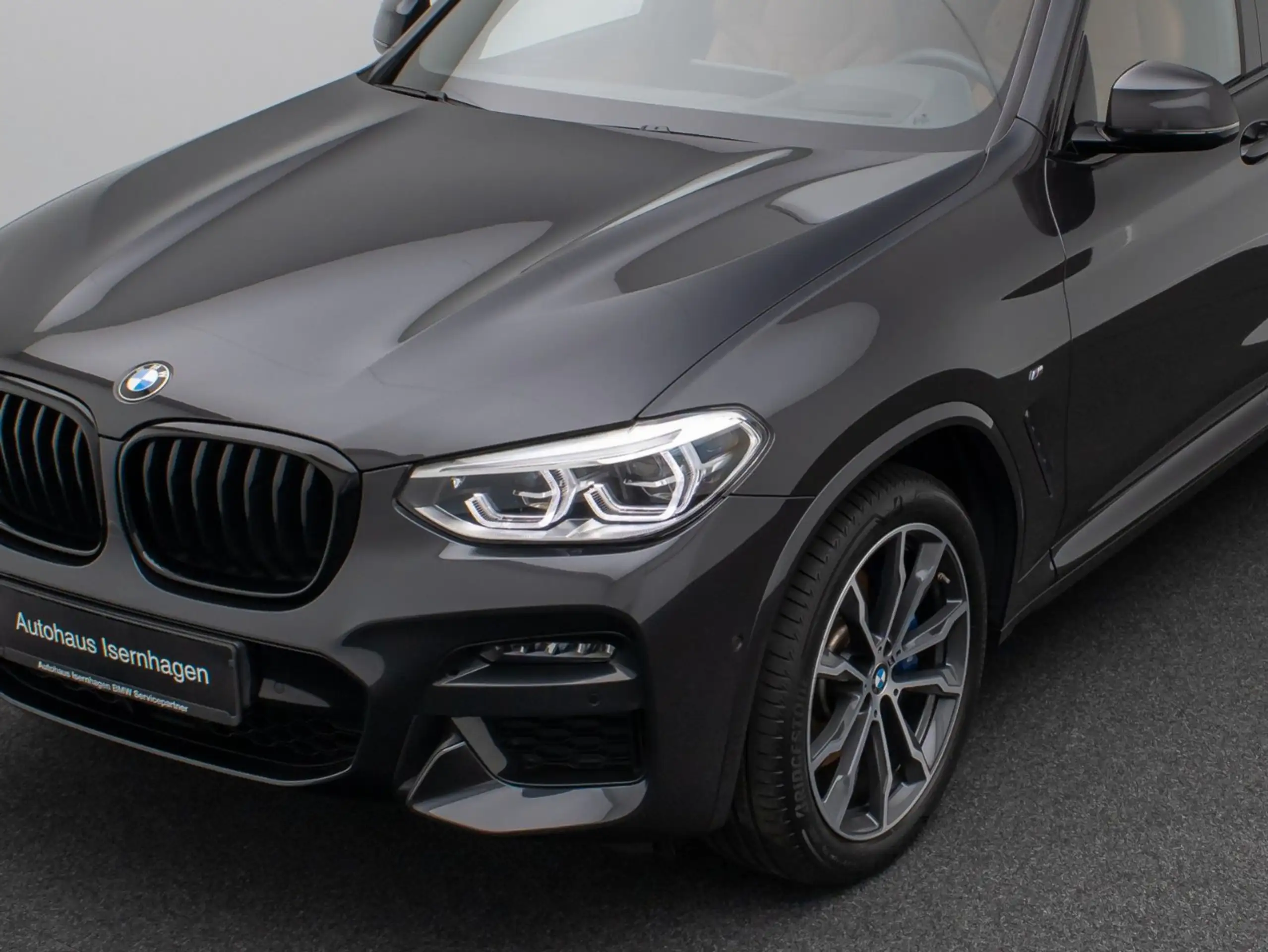 BMW - X3