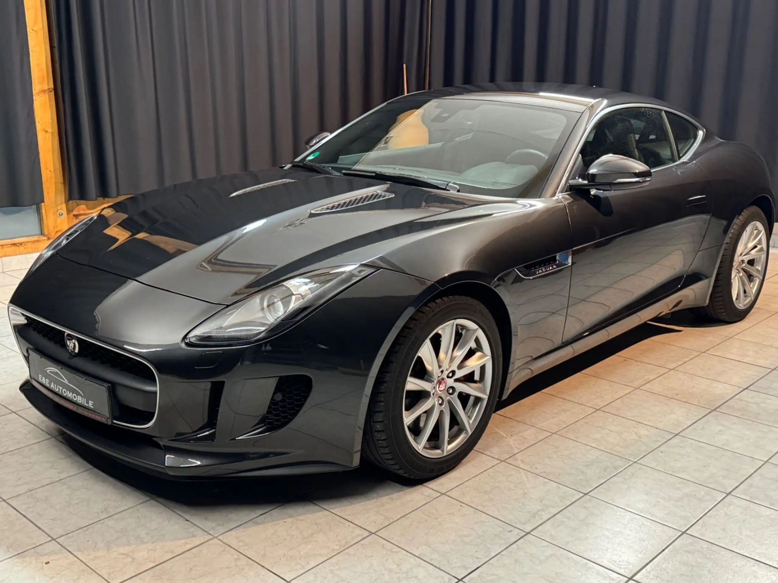 Jaguar - F-Type