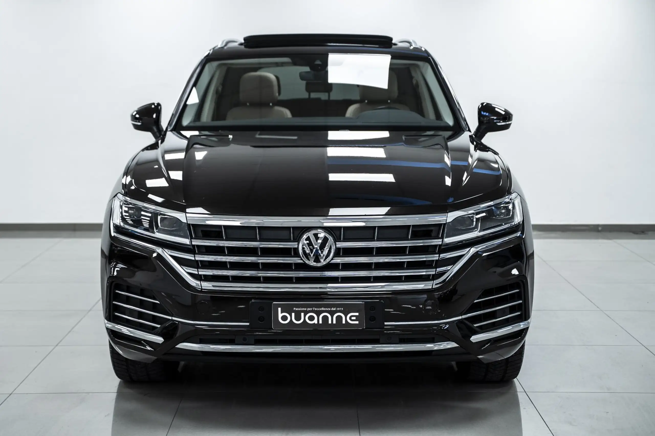 Volkswagen - Touareg