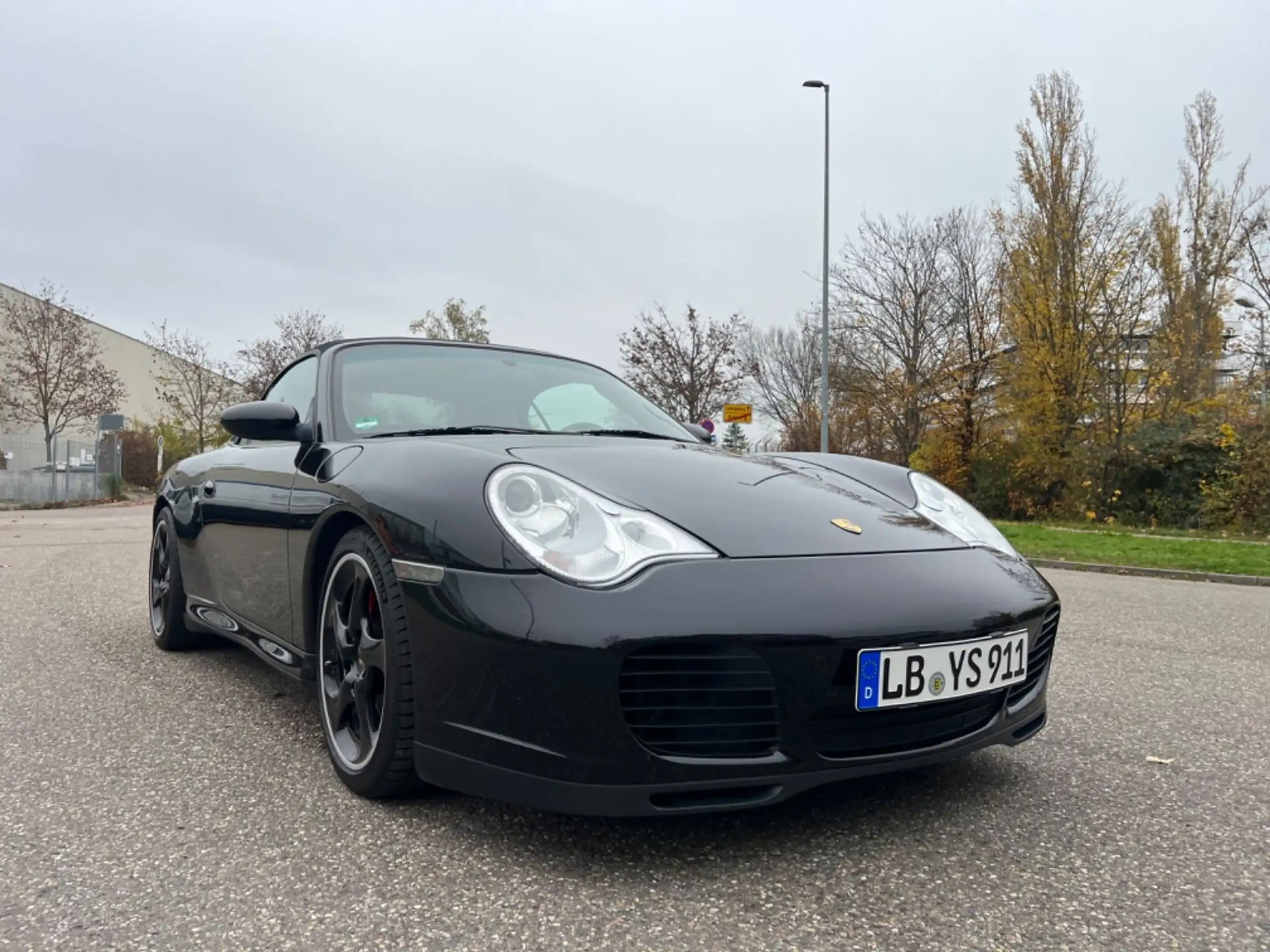 Porsche - 911