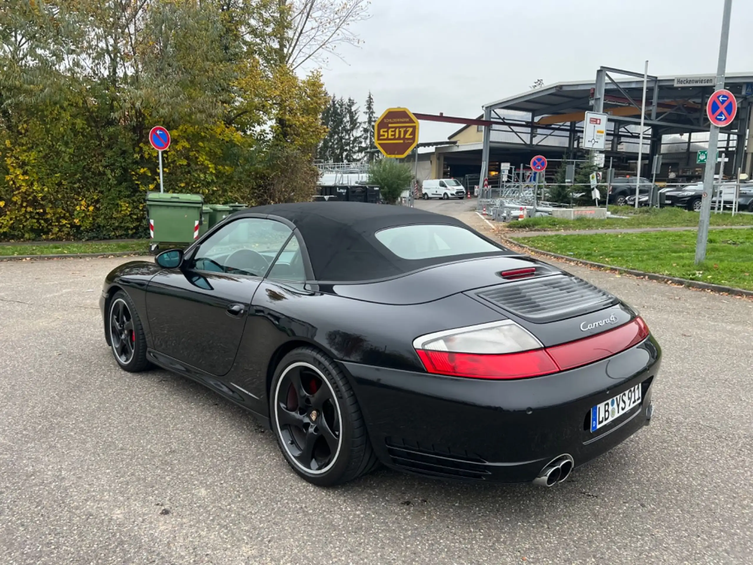 Porsche - 911