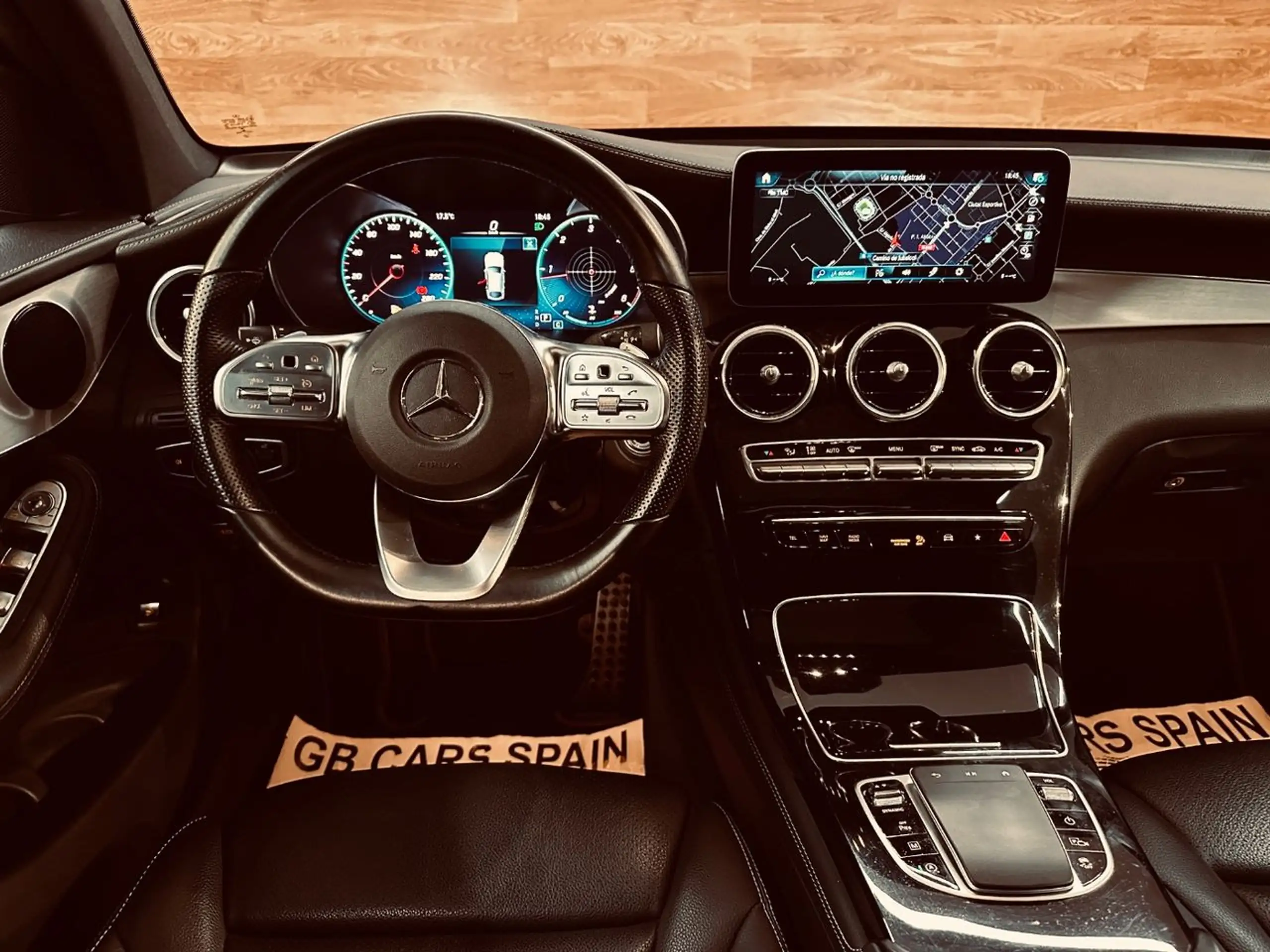 Mercedes-Benz - GLC 63 AMG