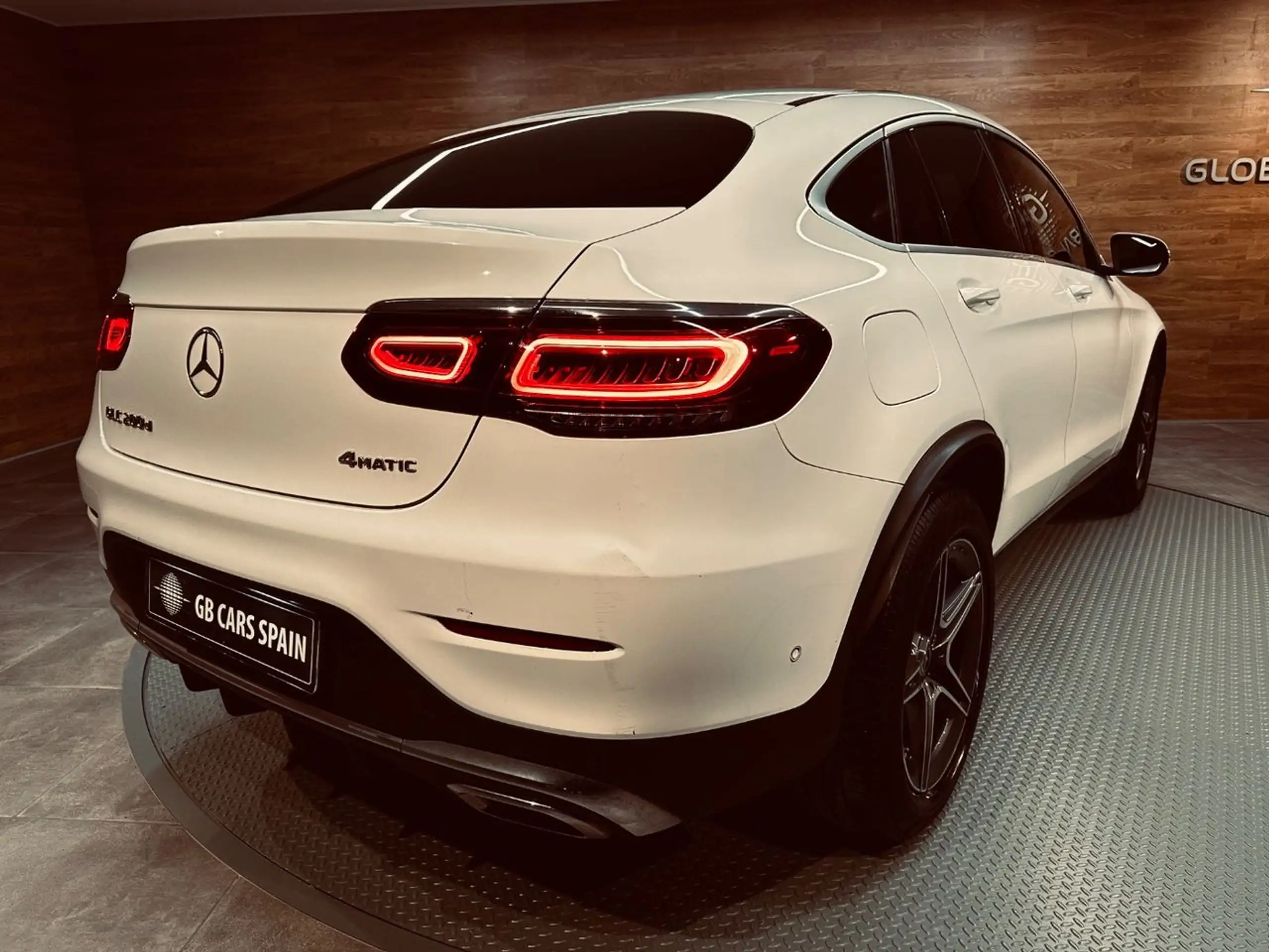 Mercedes-Benz - GLC 63 AMG