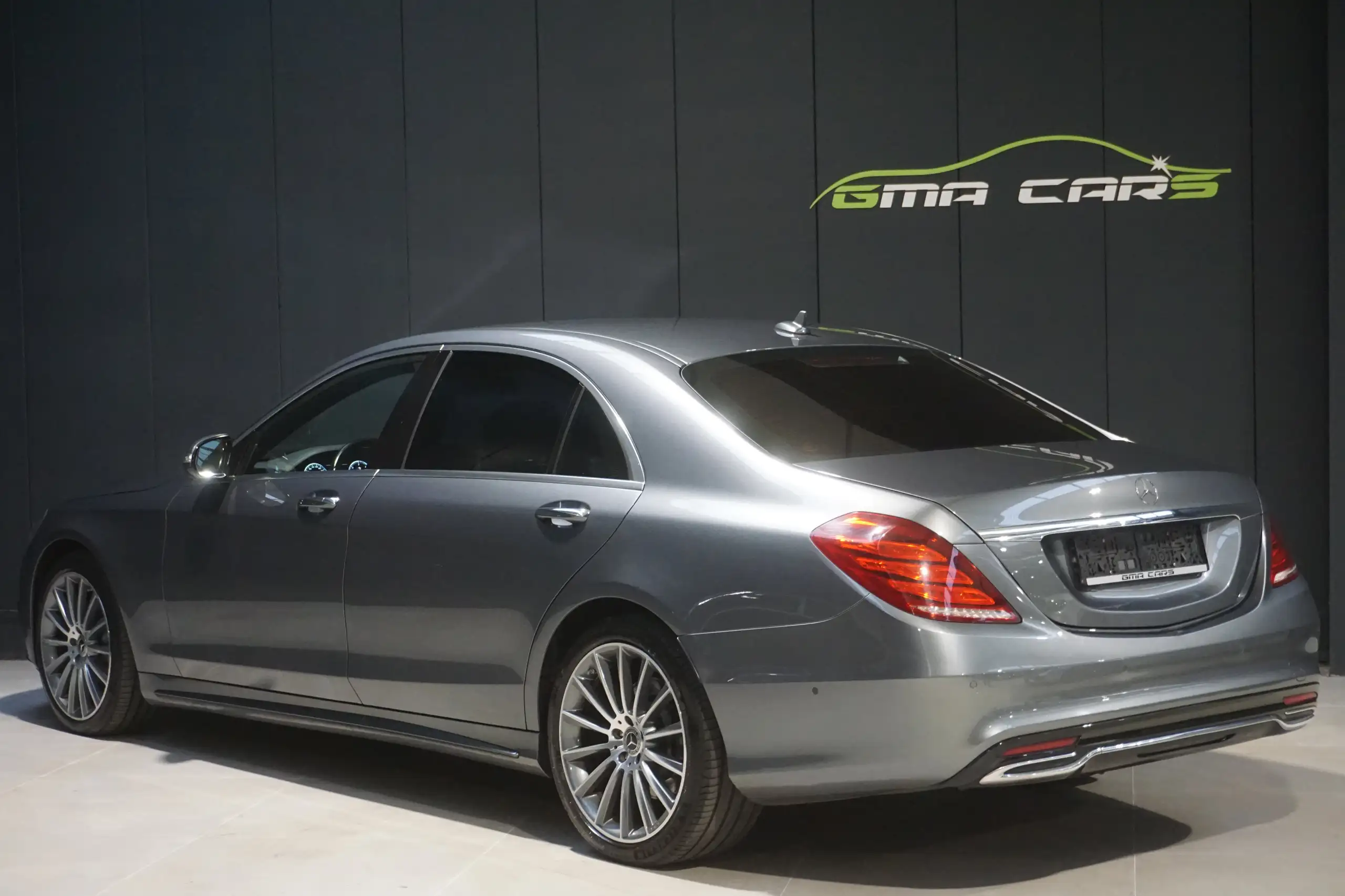 Mercedes-Benz - S 350