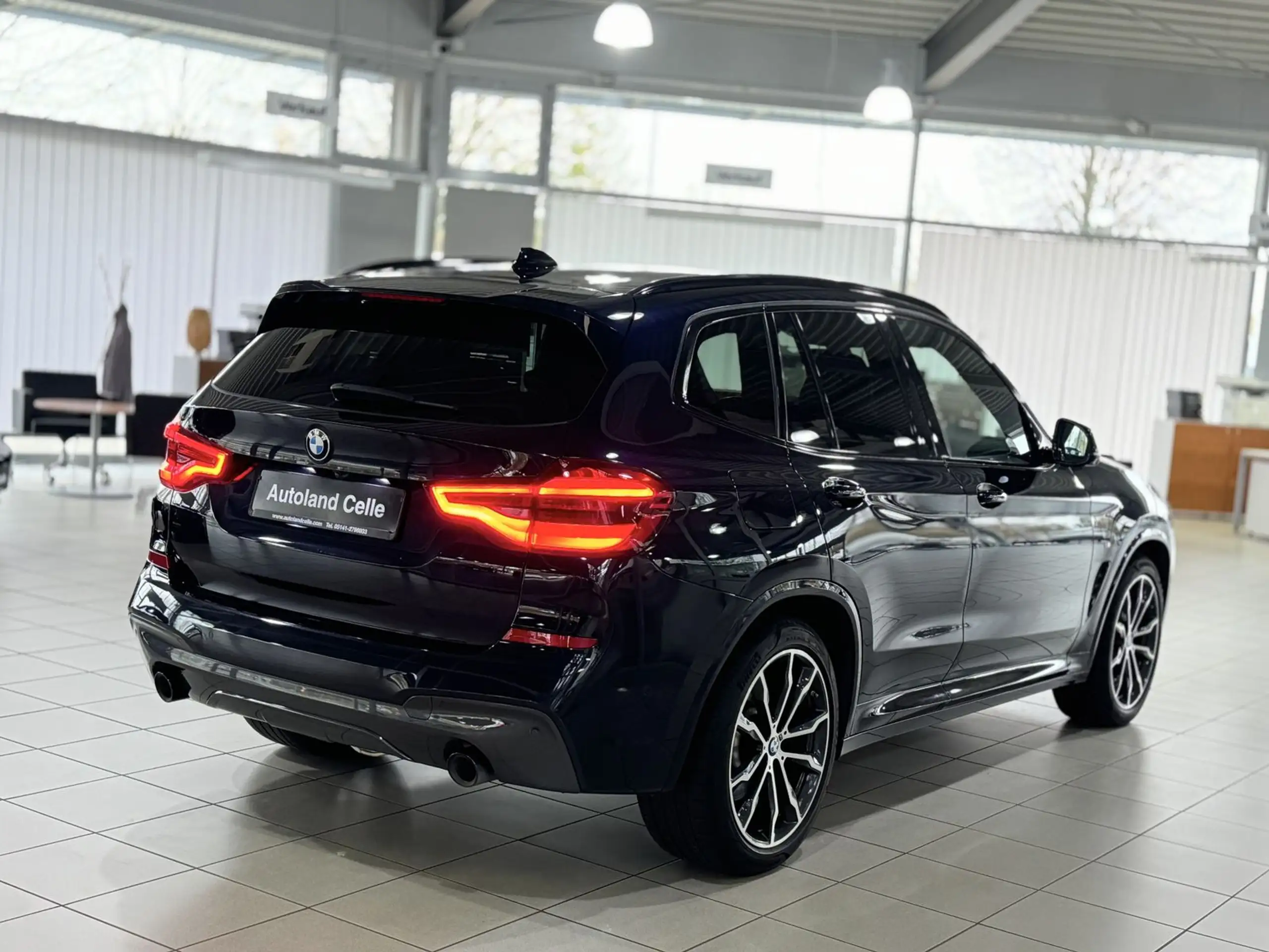 BMW - X3