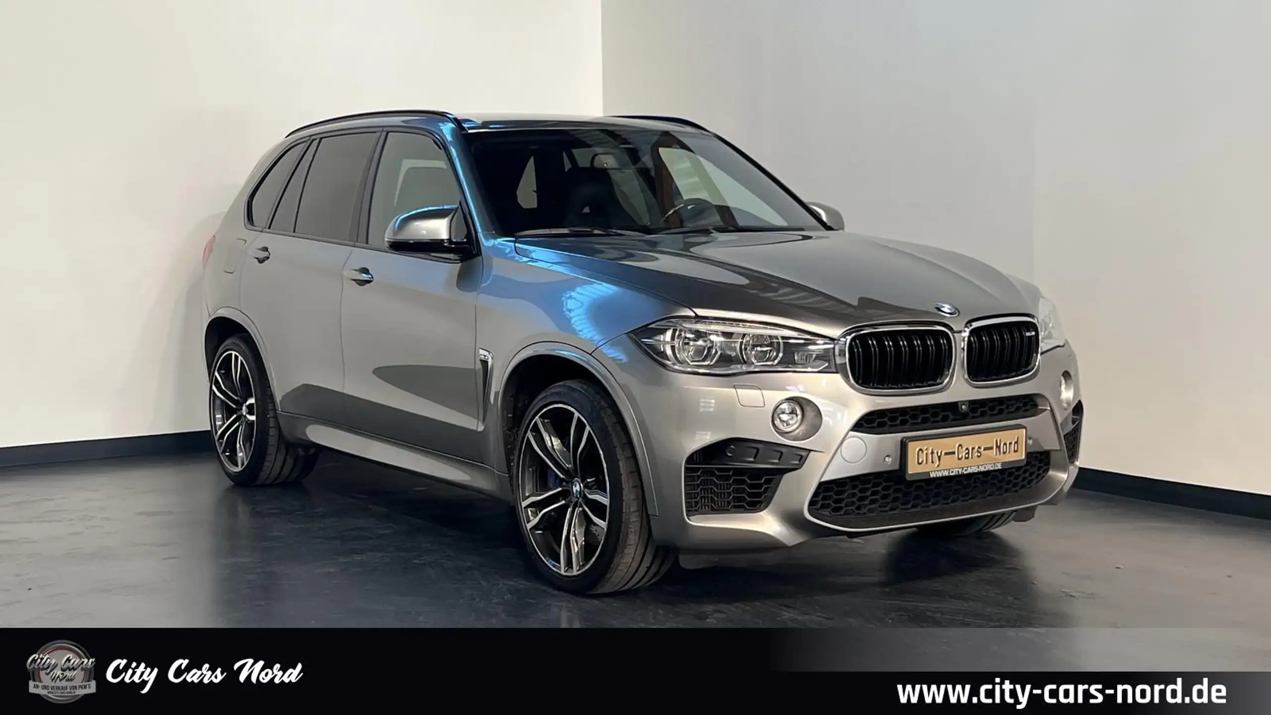 BMW - X5 M