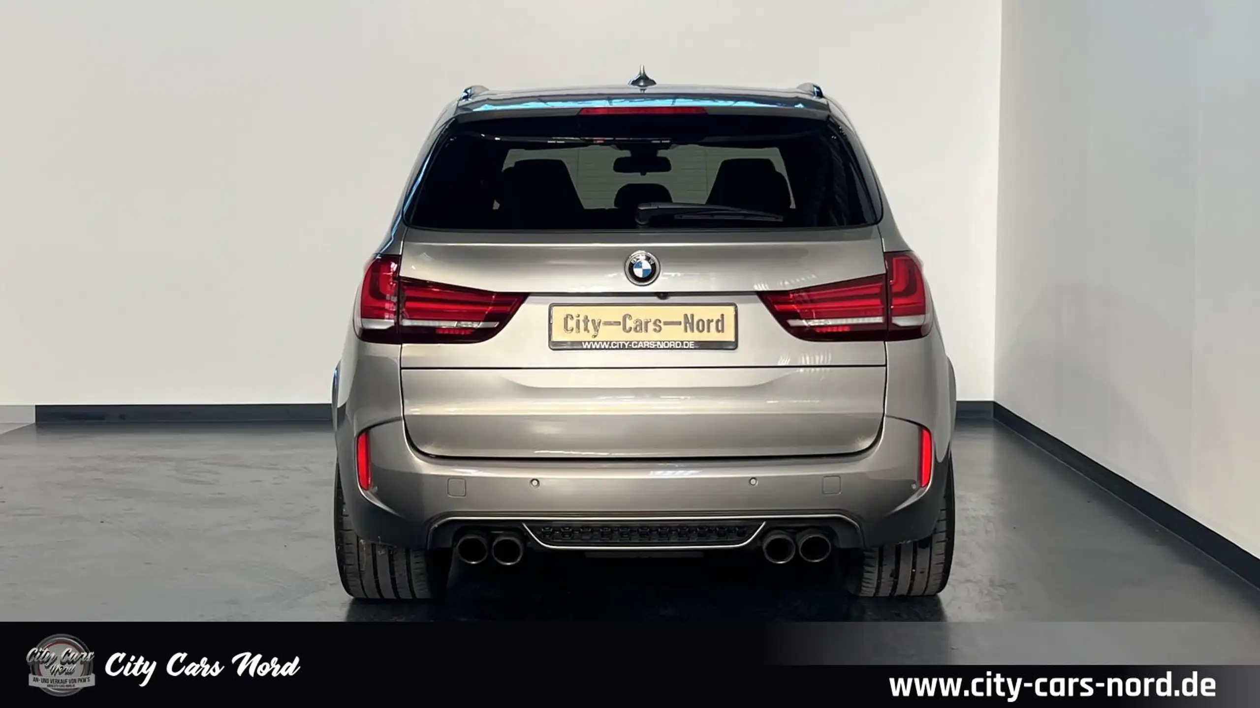 BMW - X5 M