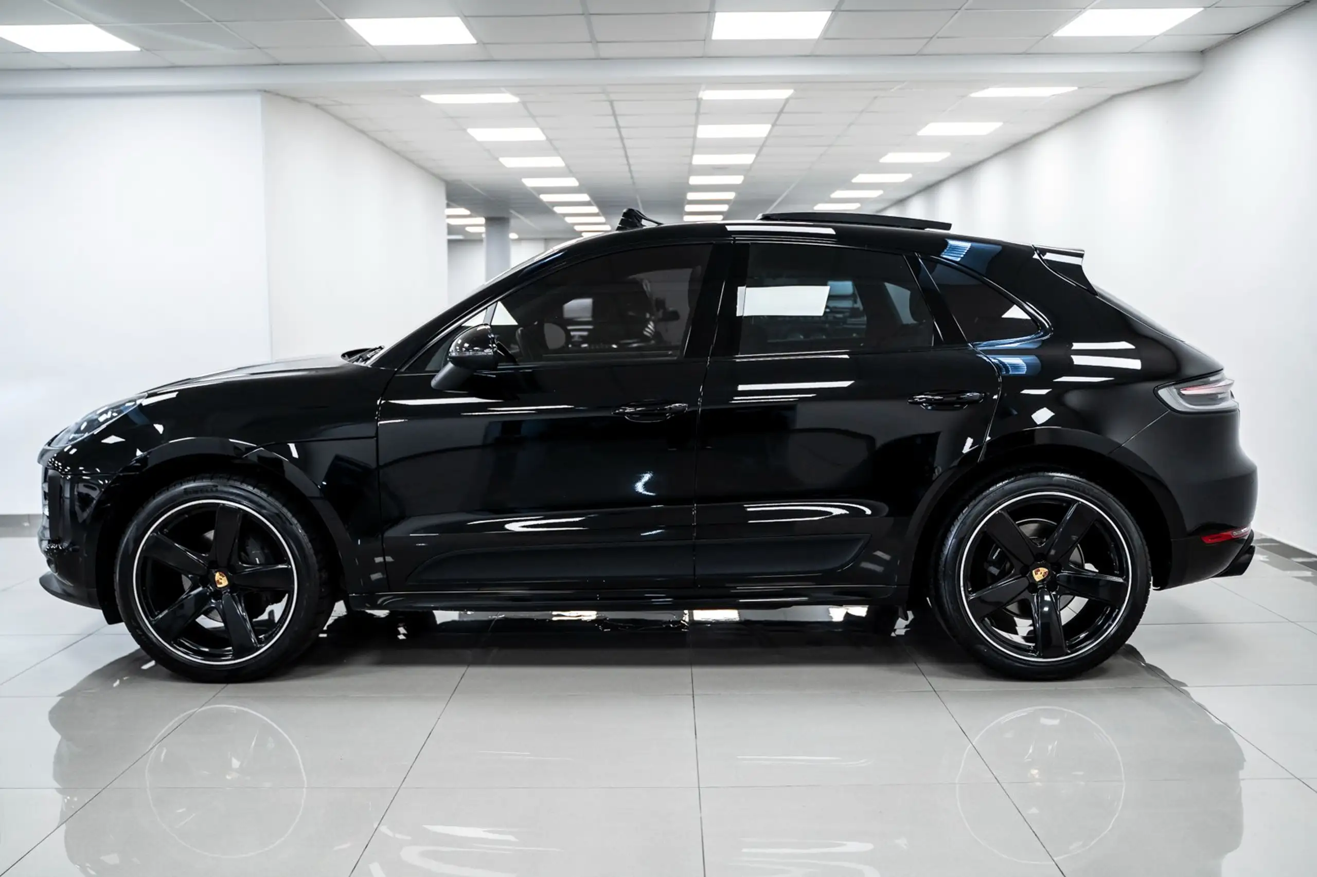 Porsche - Macan