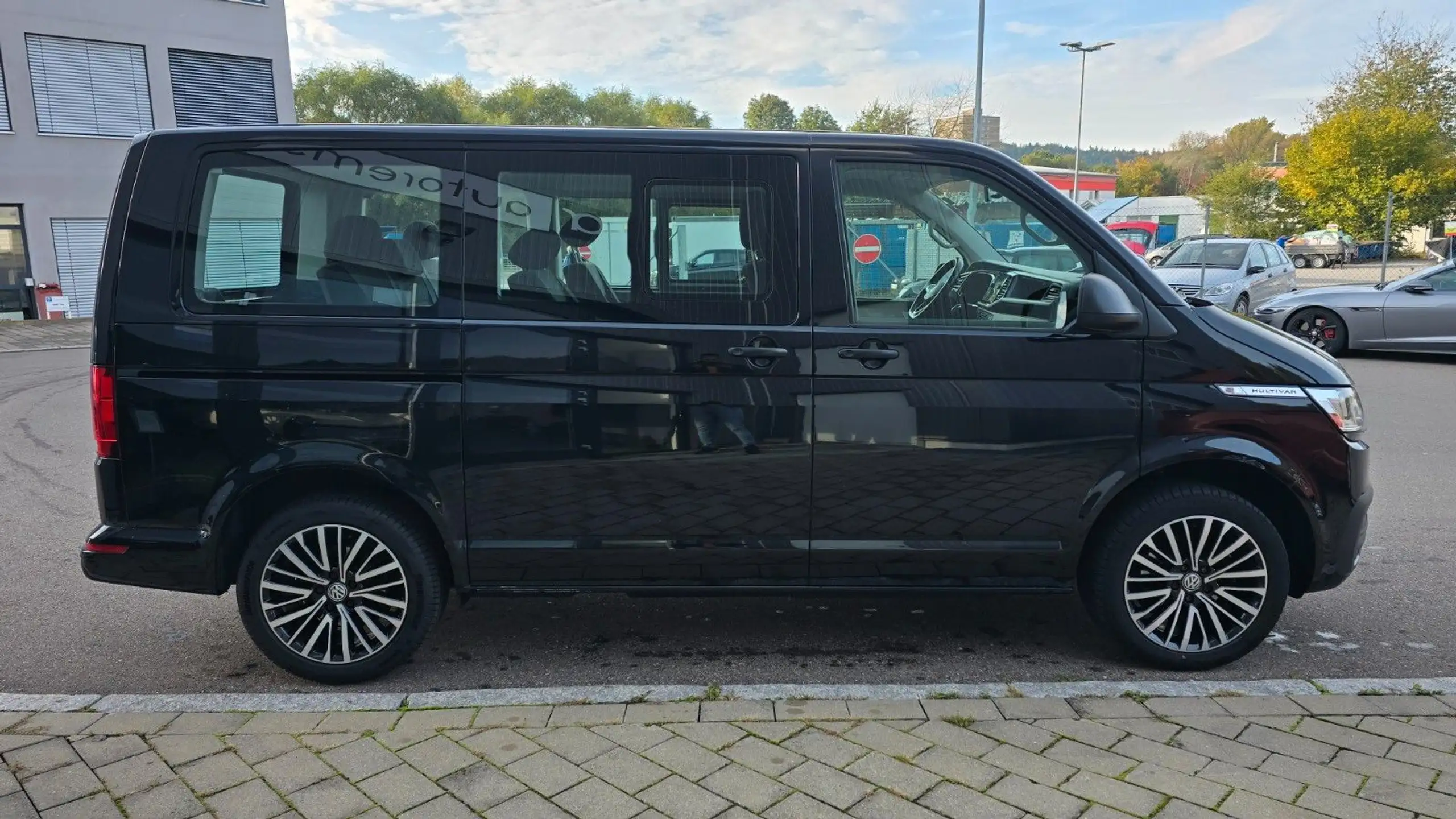 Volkswagen - T6 Multivan