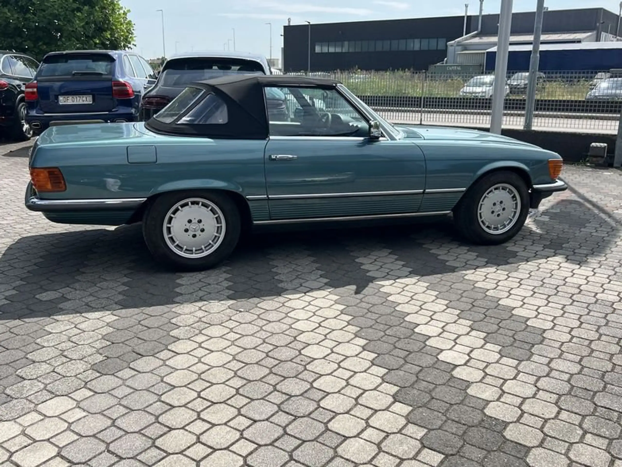 Mercedes-Benz - SL 280