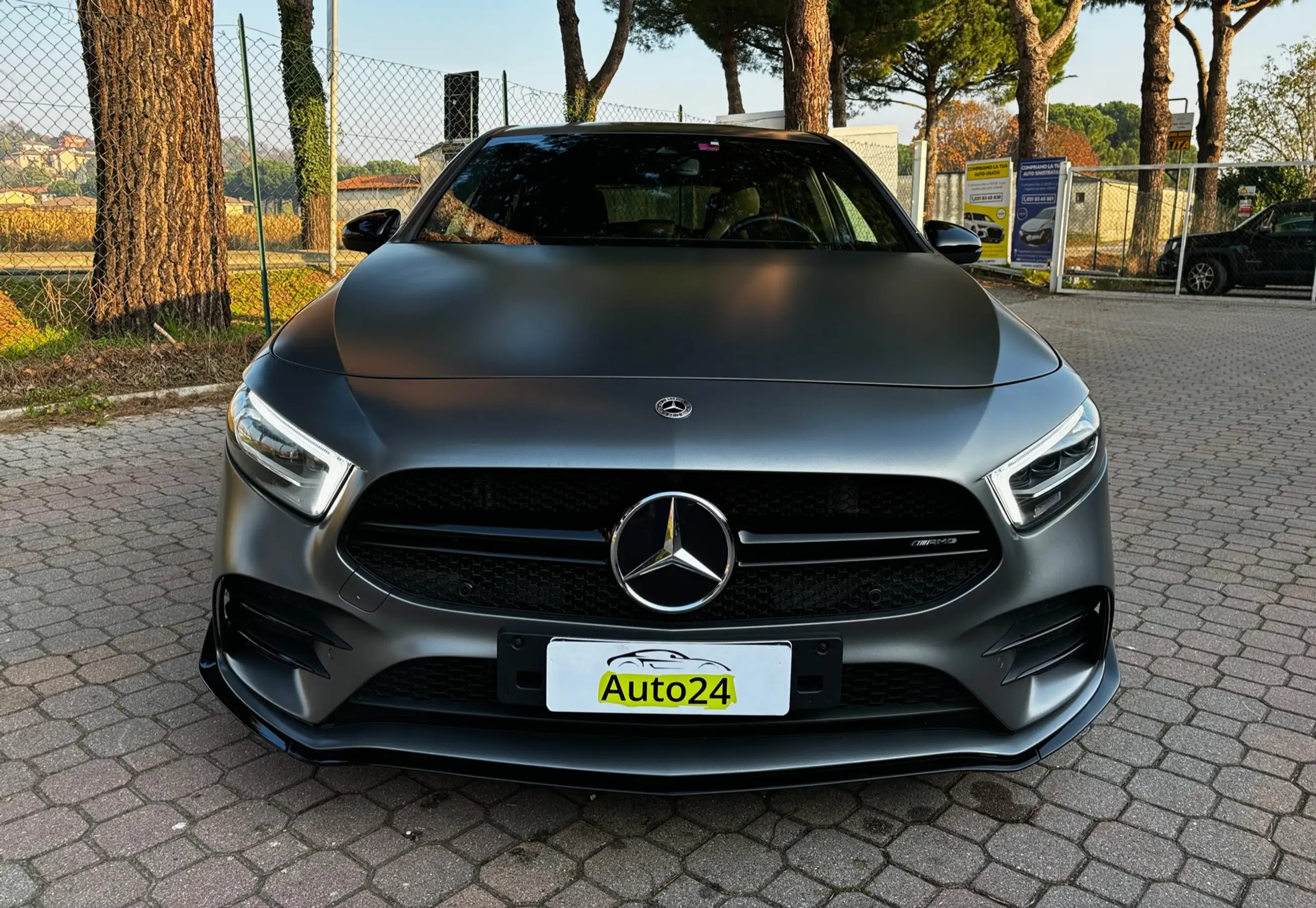 Mercedes-Benz - A 35 AMG