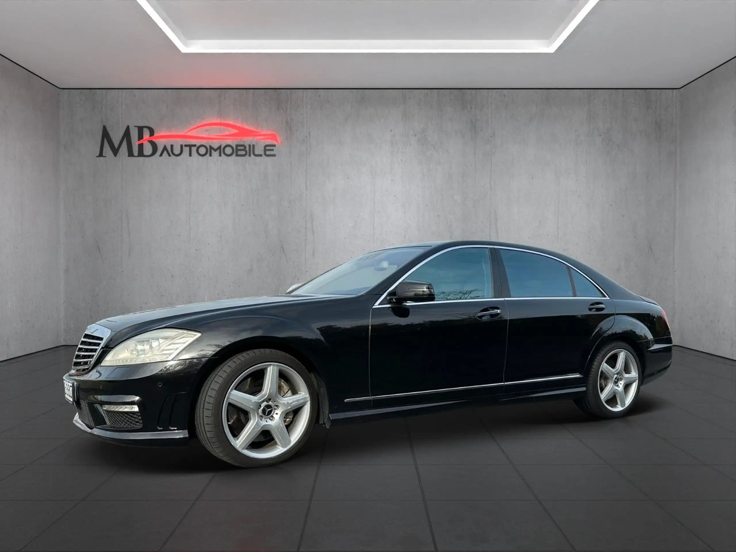 Mercedes-Benz - S 63 AMG