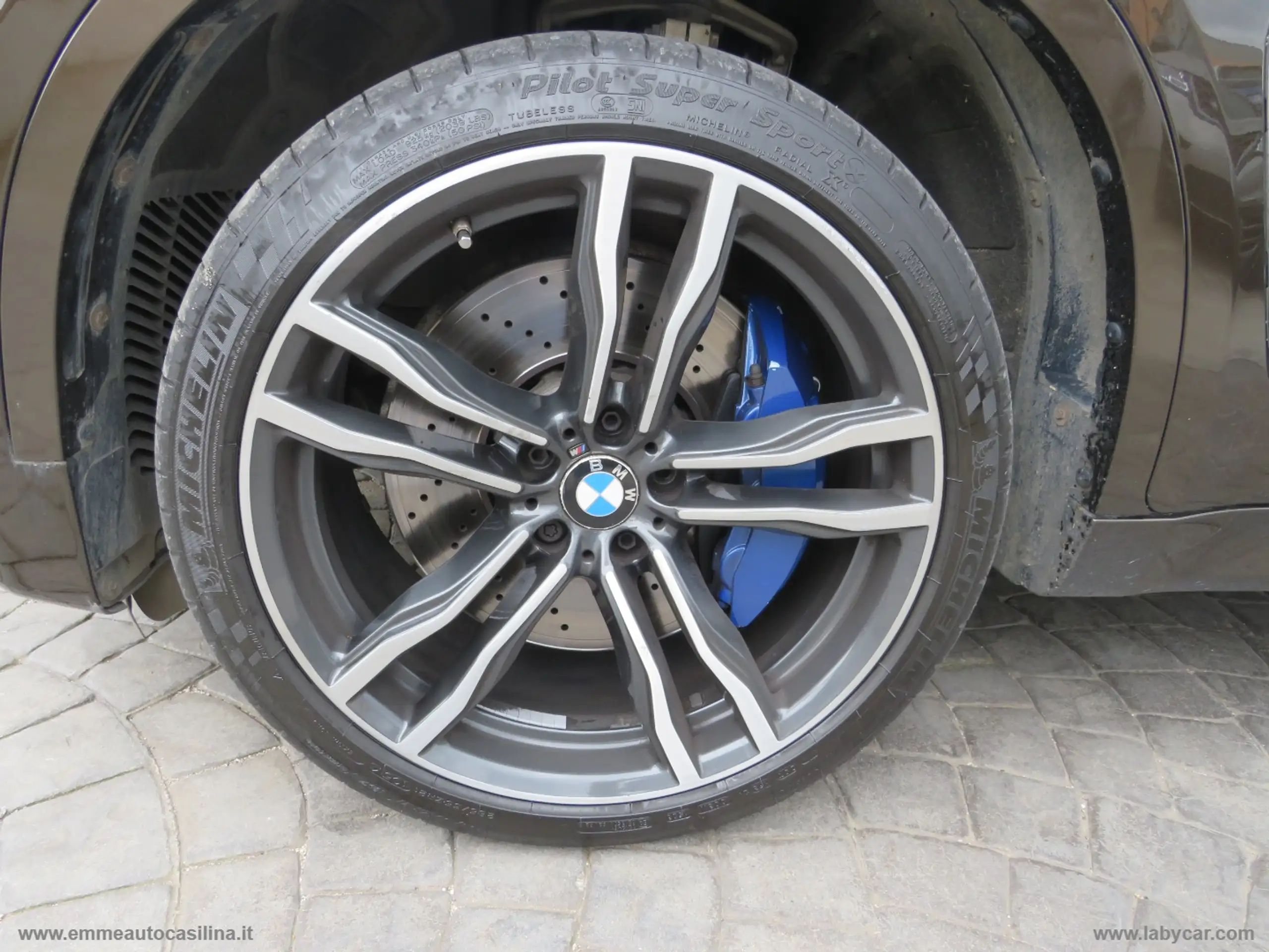 BMW - X6