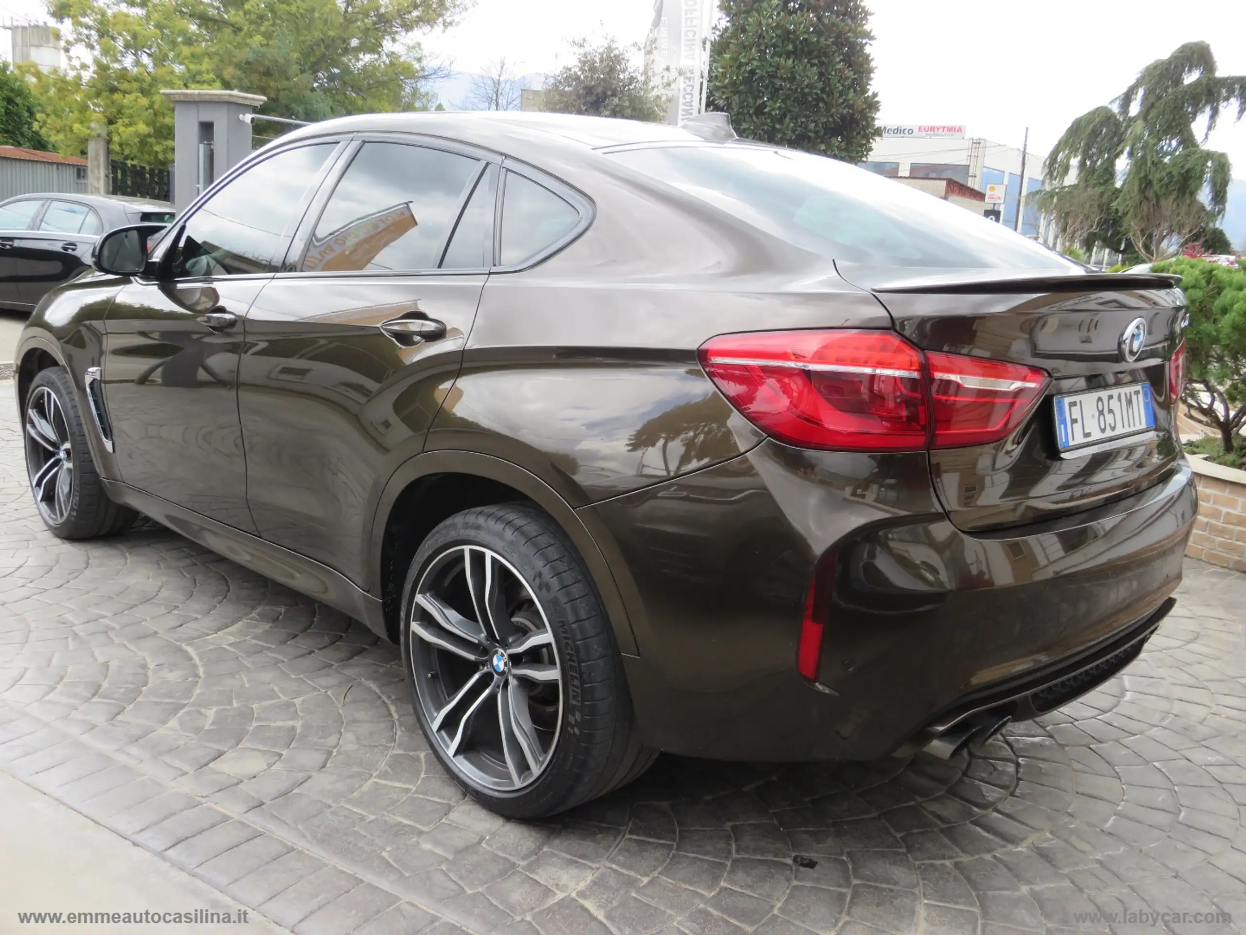 BMW - X6