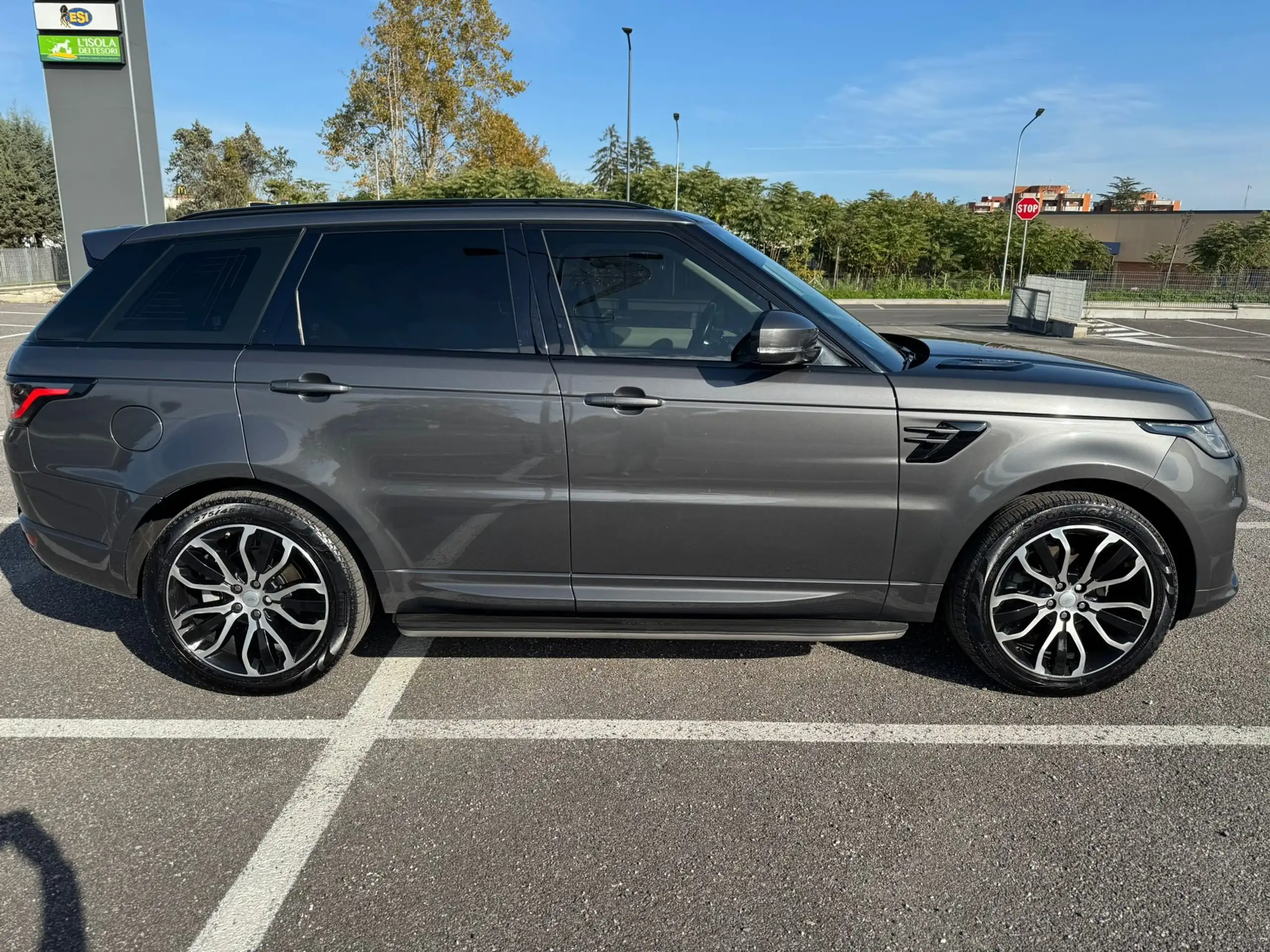 Land Rover - Range Rover Sport