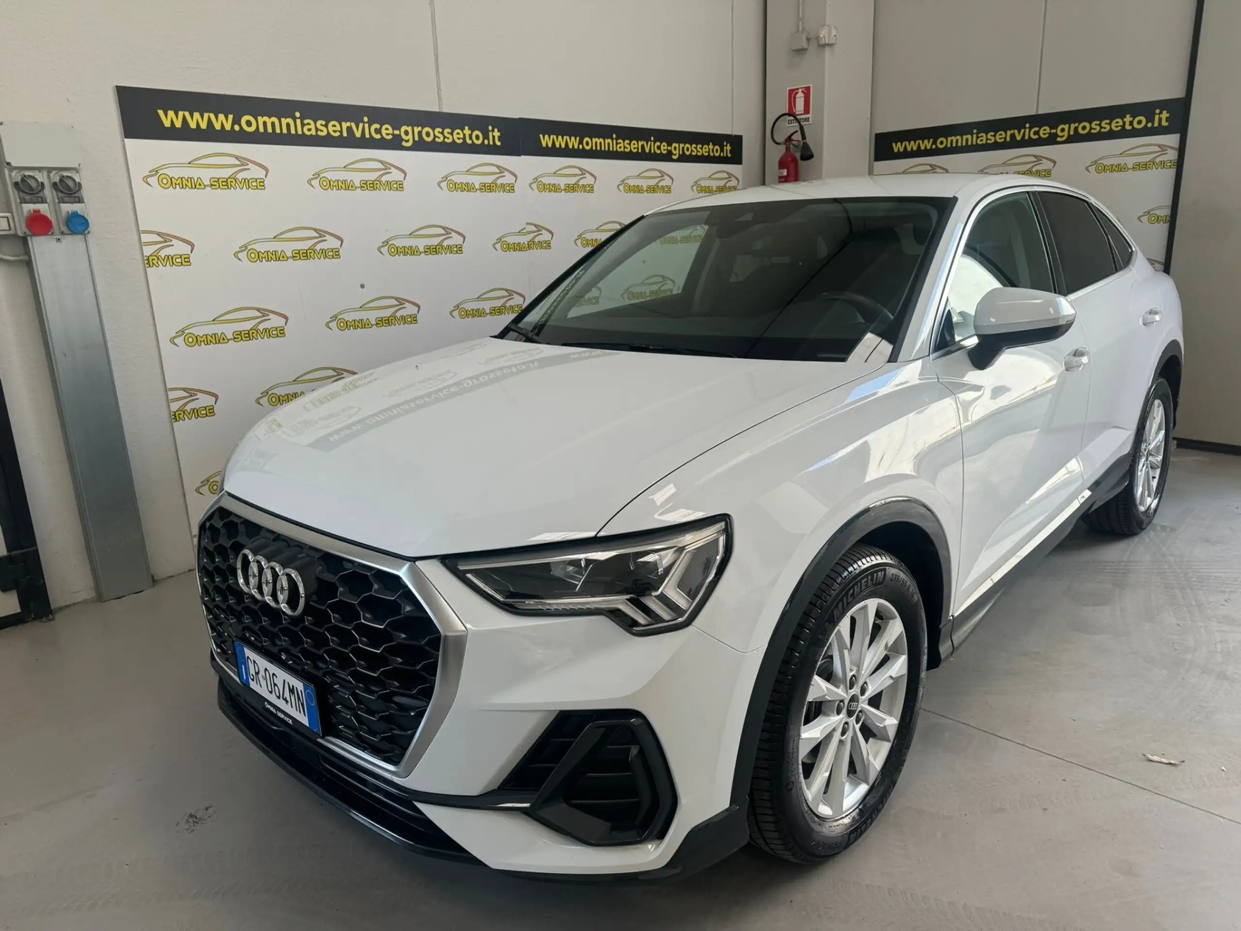 Audi - Q3