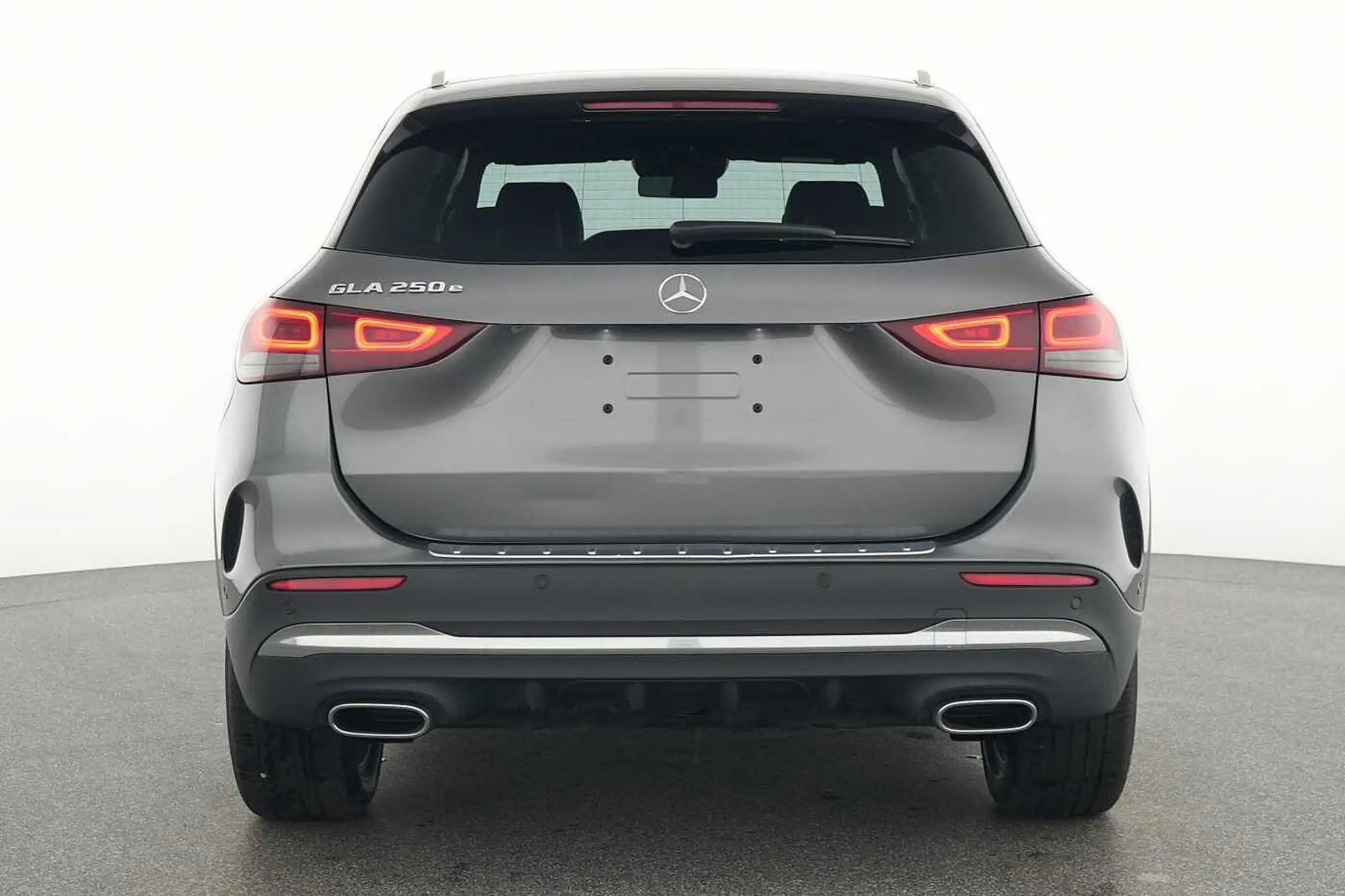 Mercedes-Benz - GLA 250