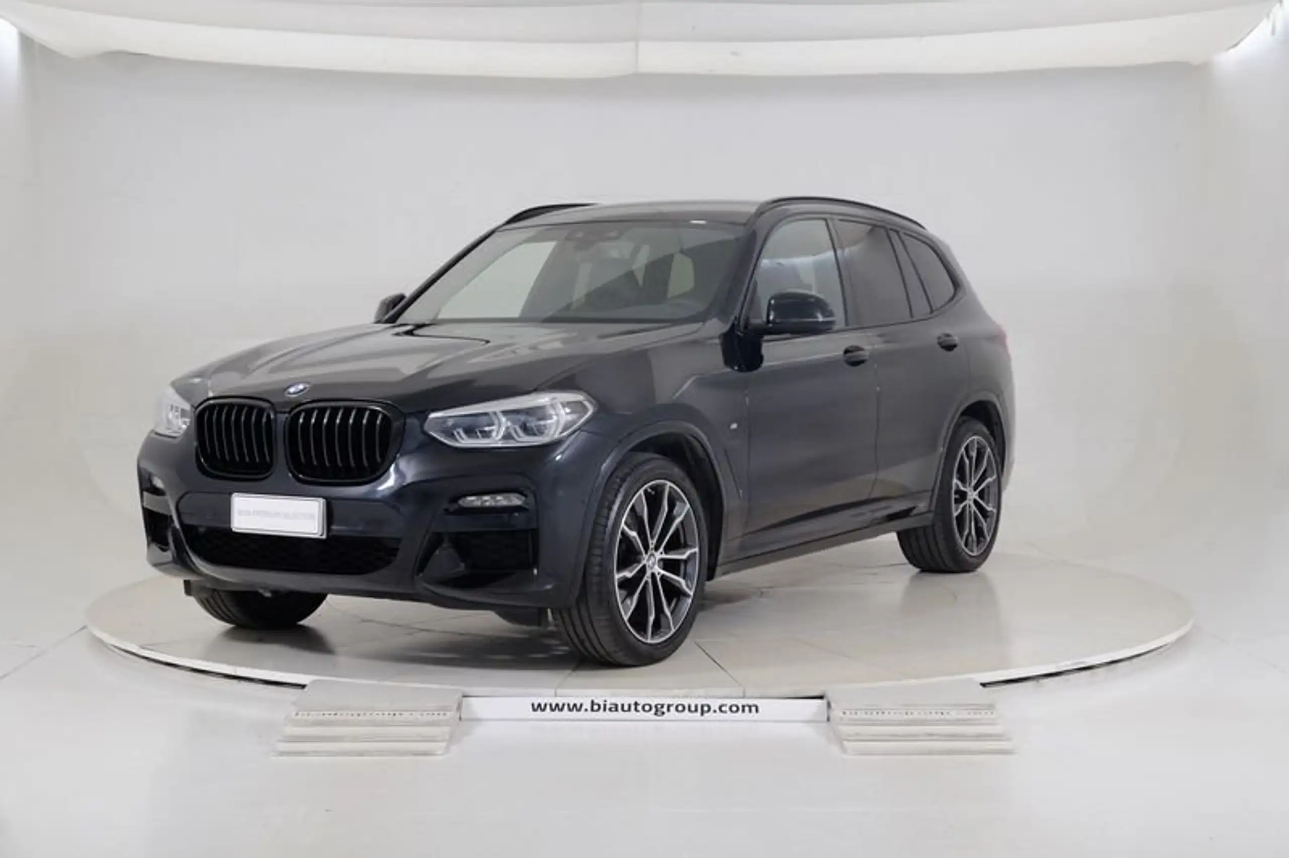 BMW - X3