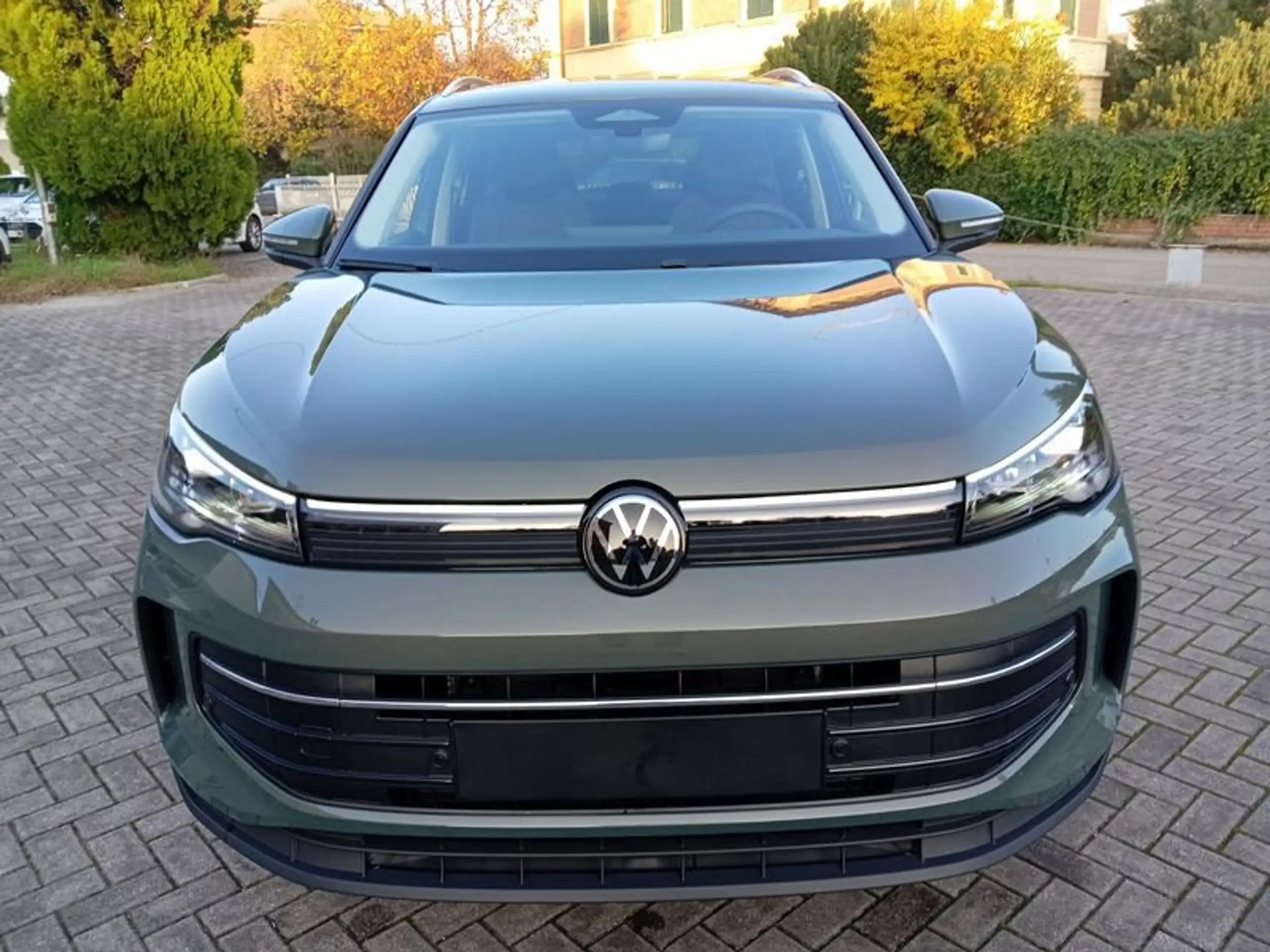 Volkswagen - Tiguan