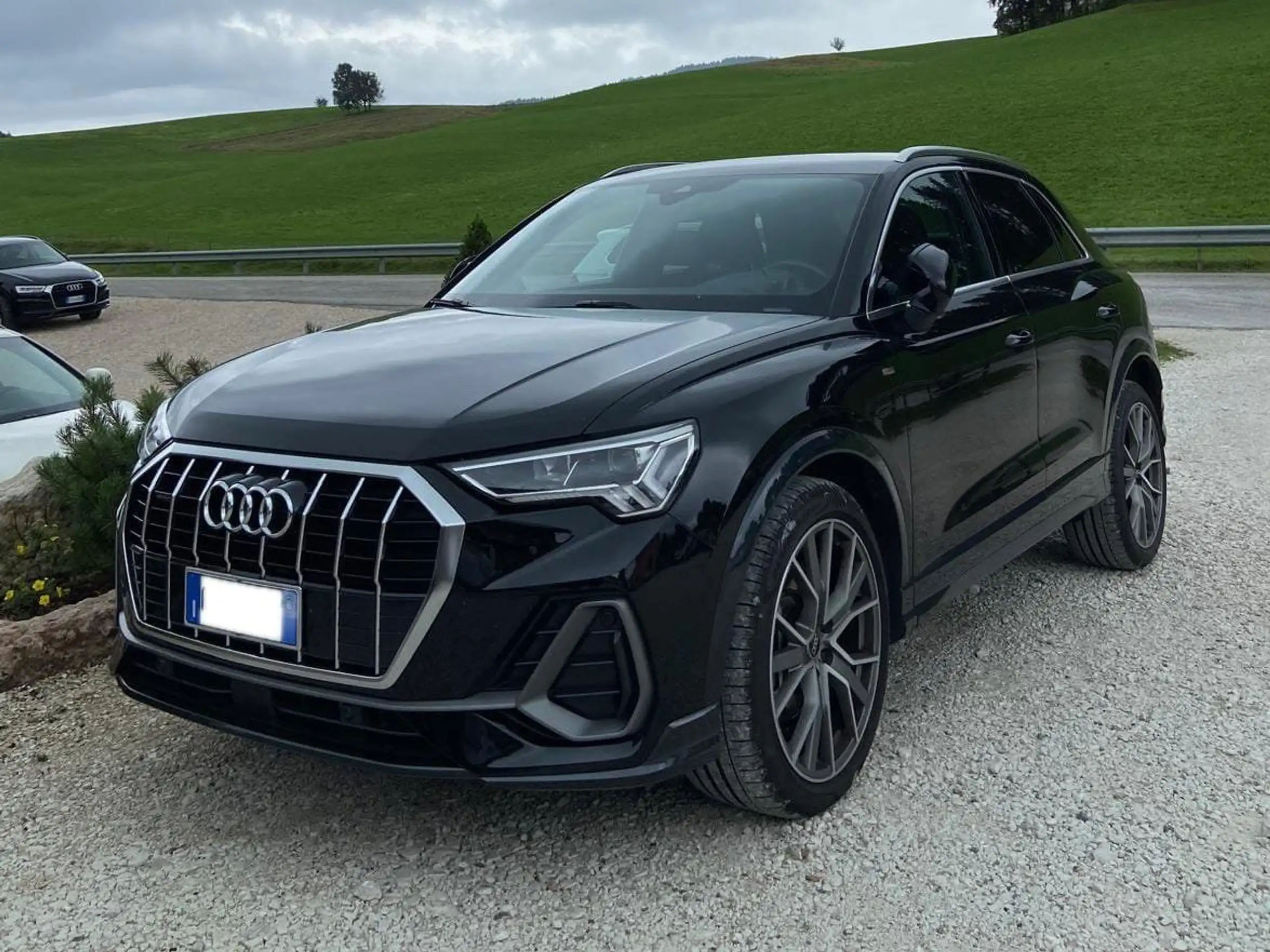 Audi - Q3