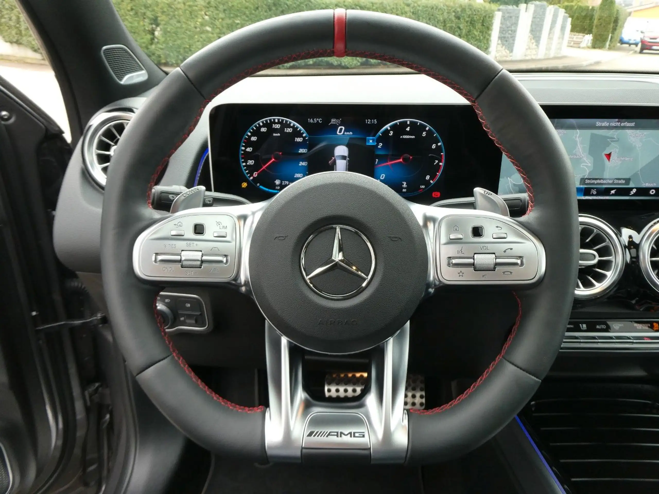 Mercedes-Benz - GLB 35 AMG