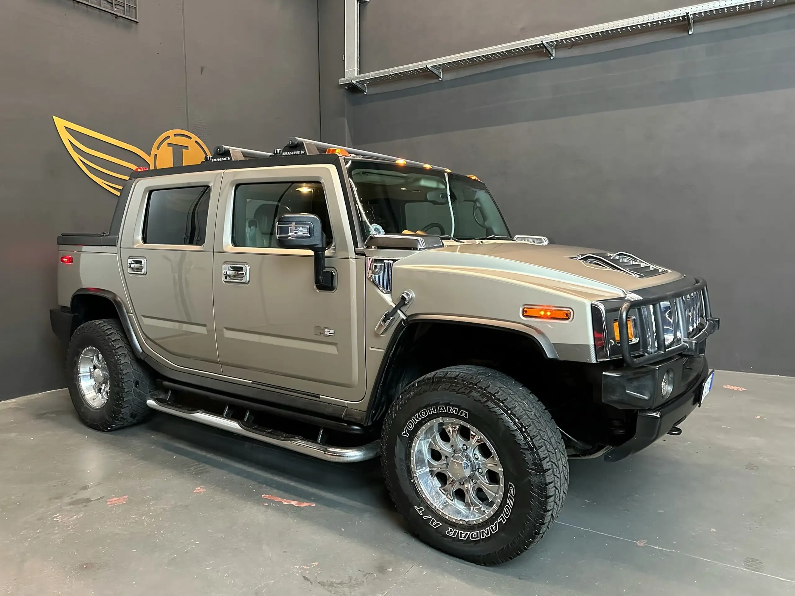 HUMMER - H2