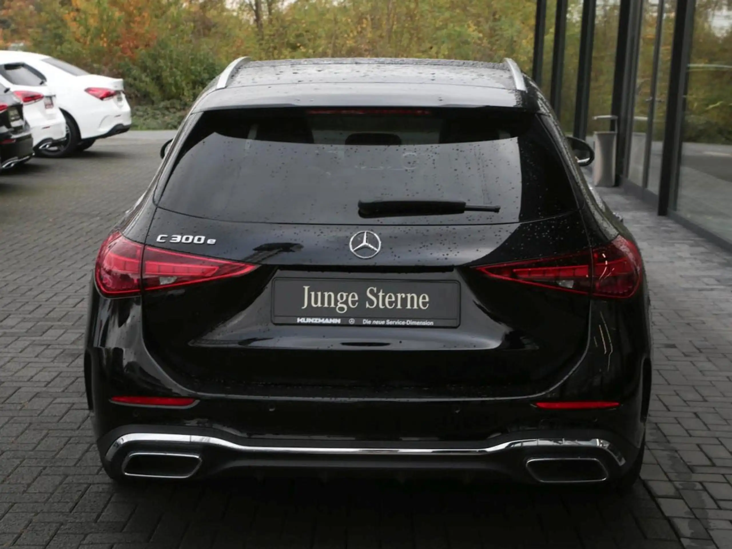 Mercedes-Benz - C 300