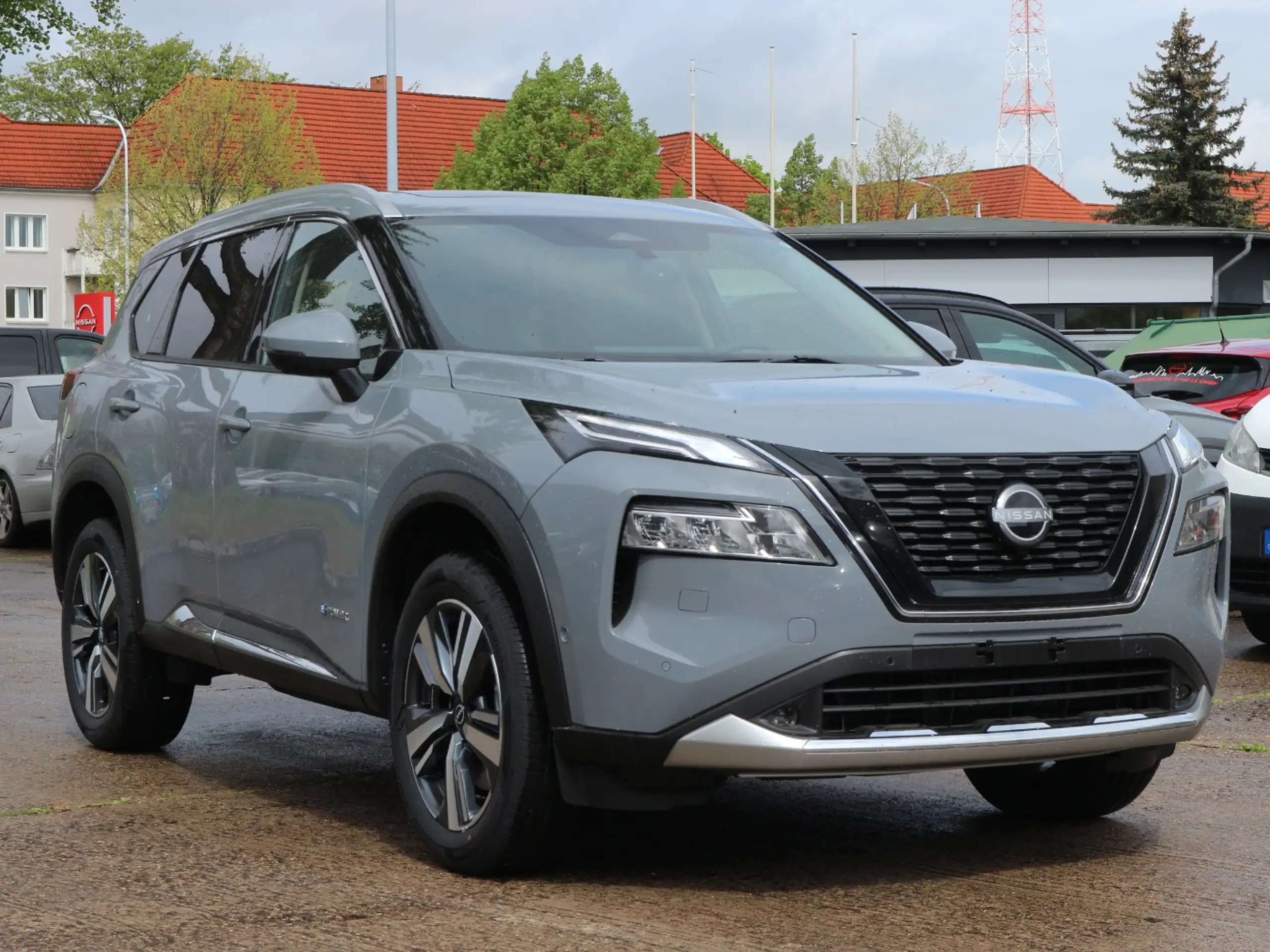 Nissan - X-Trail