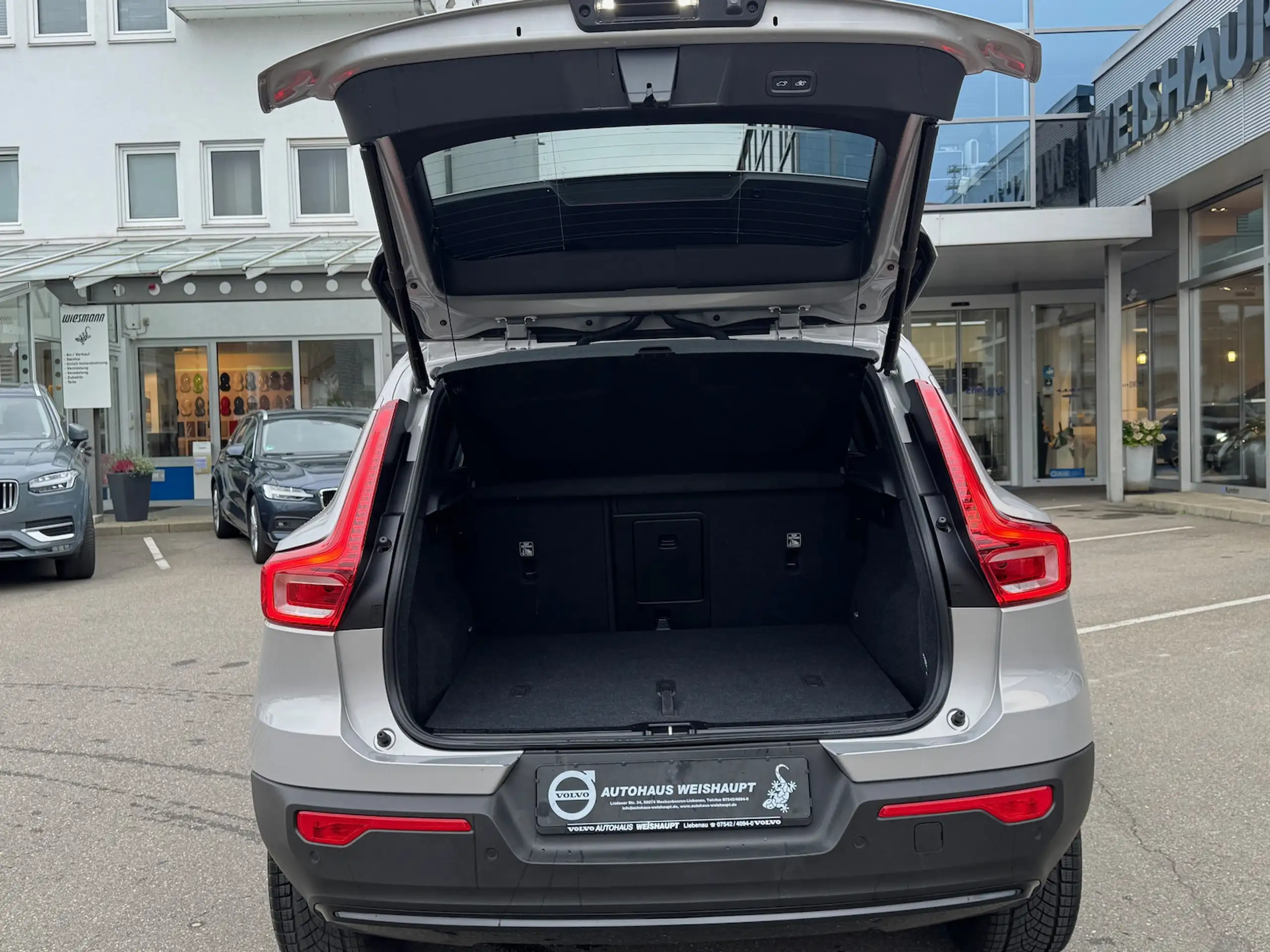 Volvo - XC40