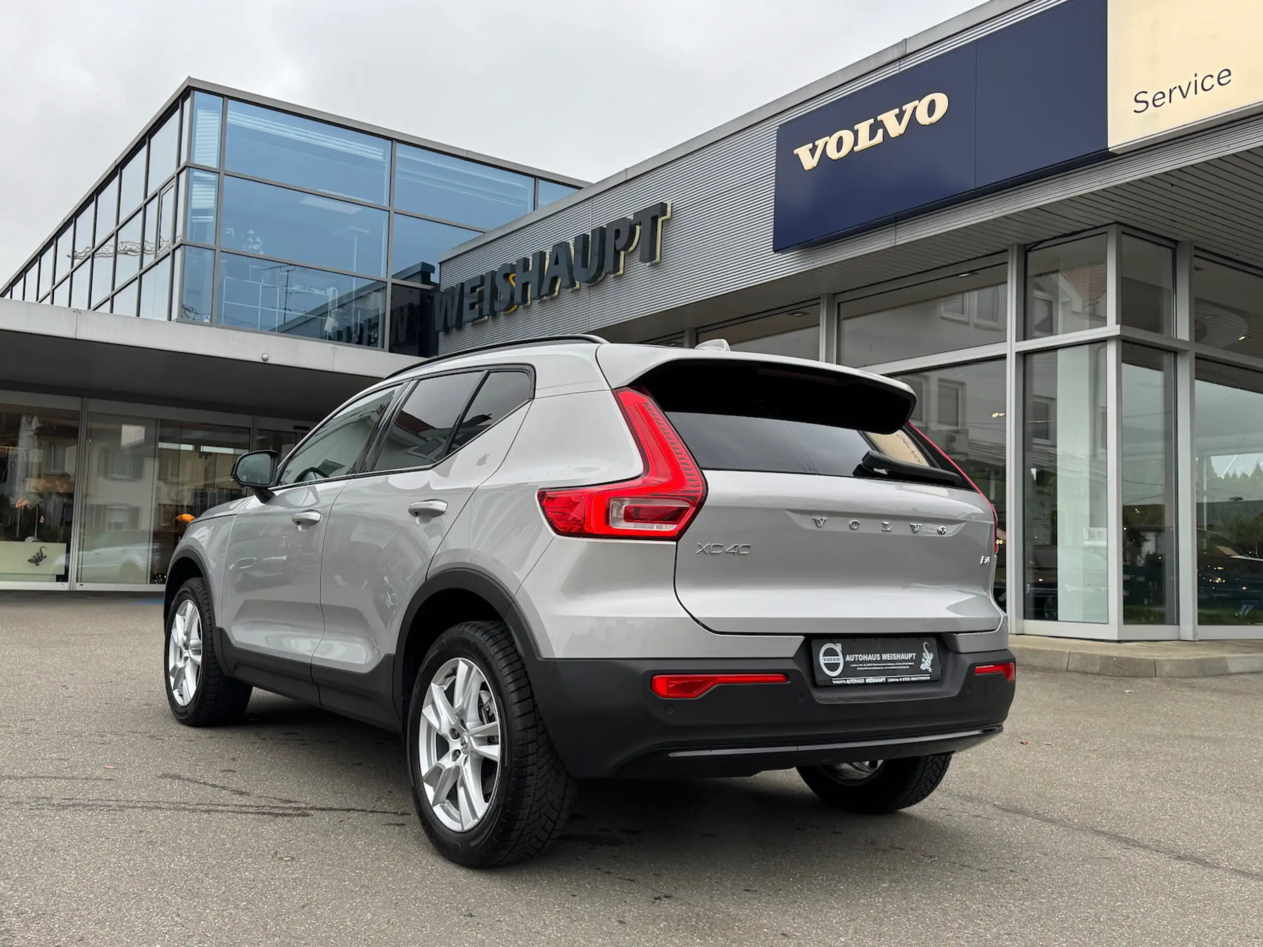 Volvo - XC40