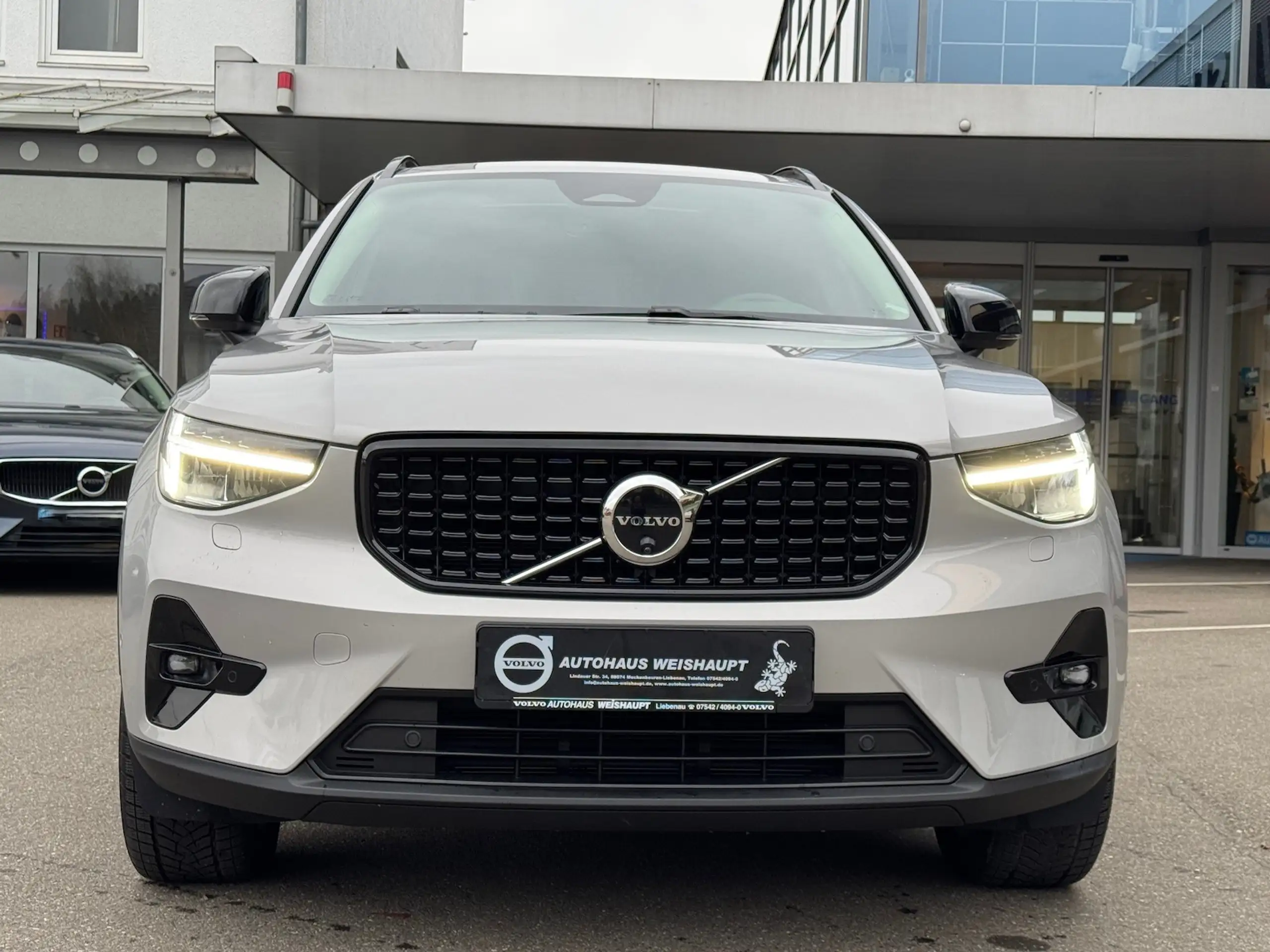 Volvo - XC40