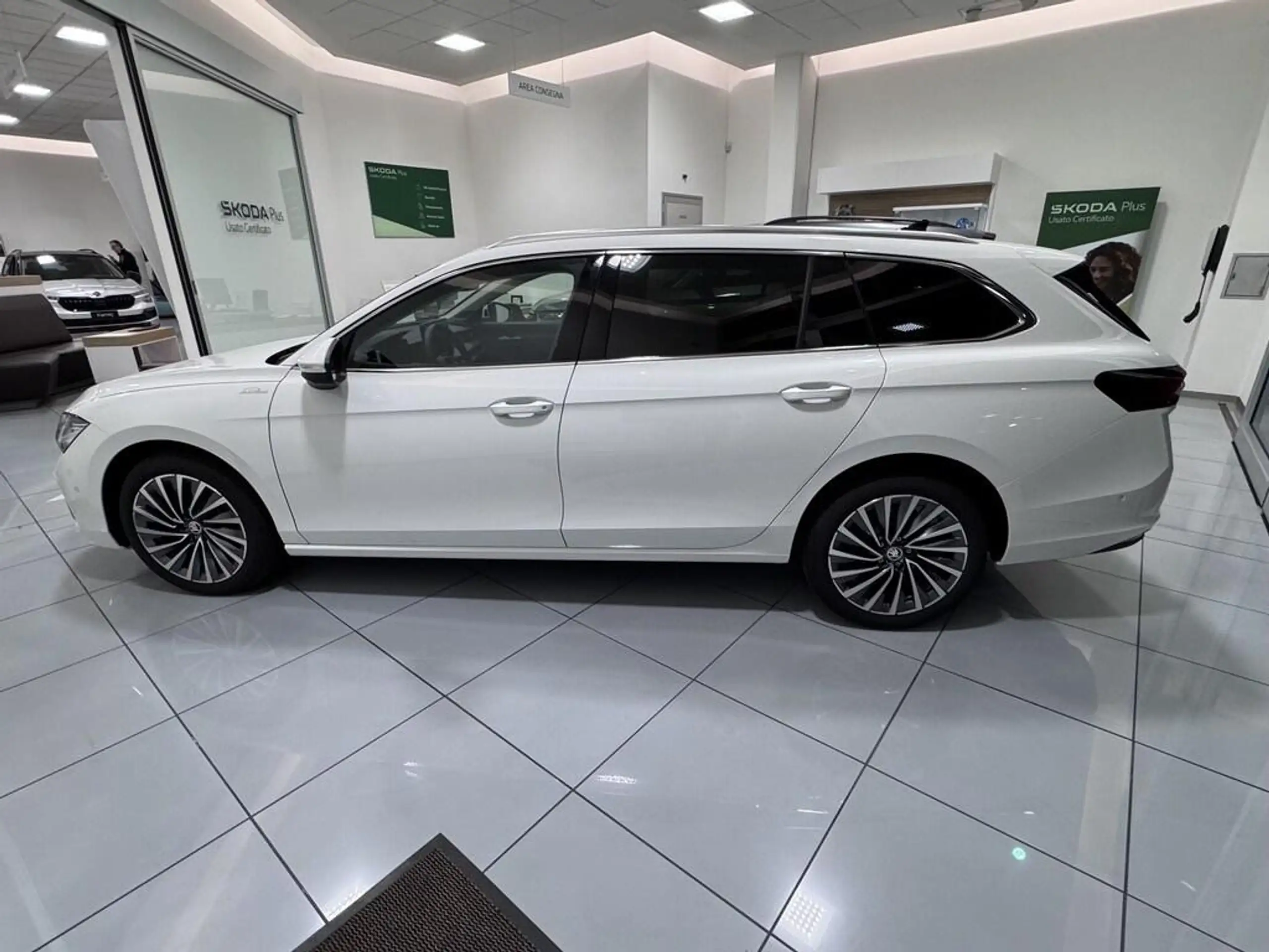 Skoda - Superb