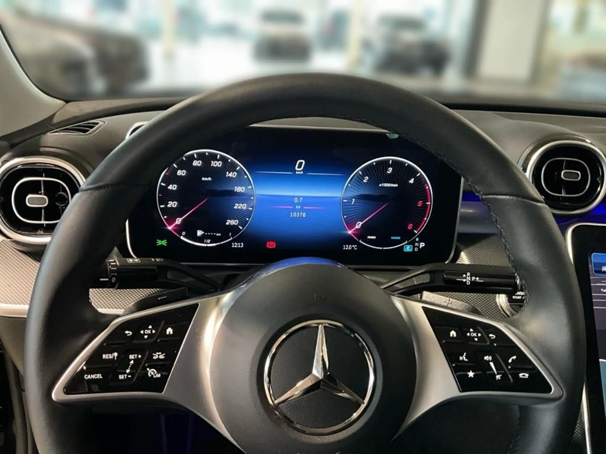 Mercedes-Benz - C 220