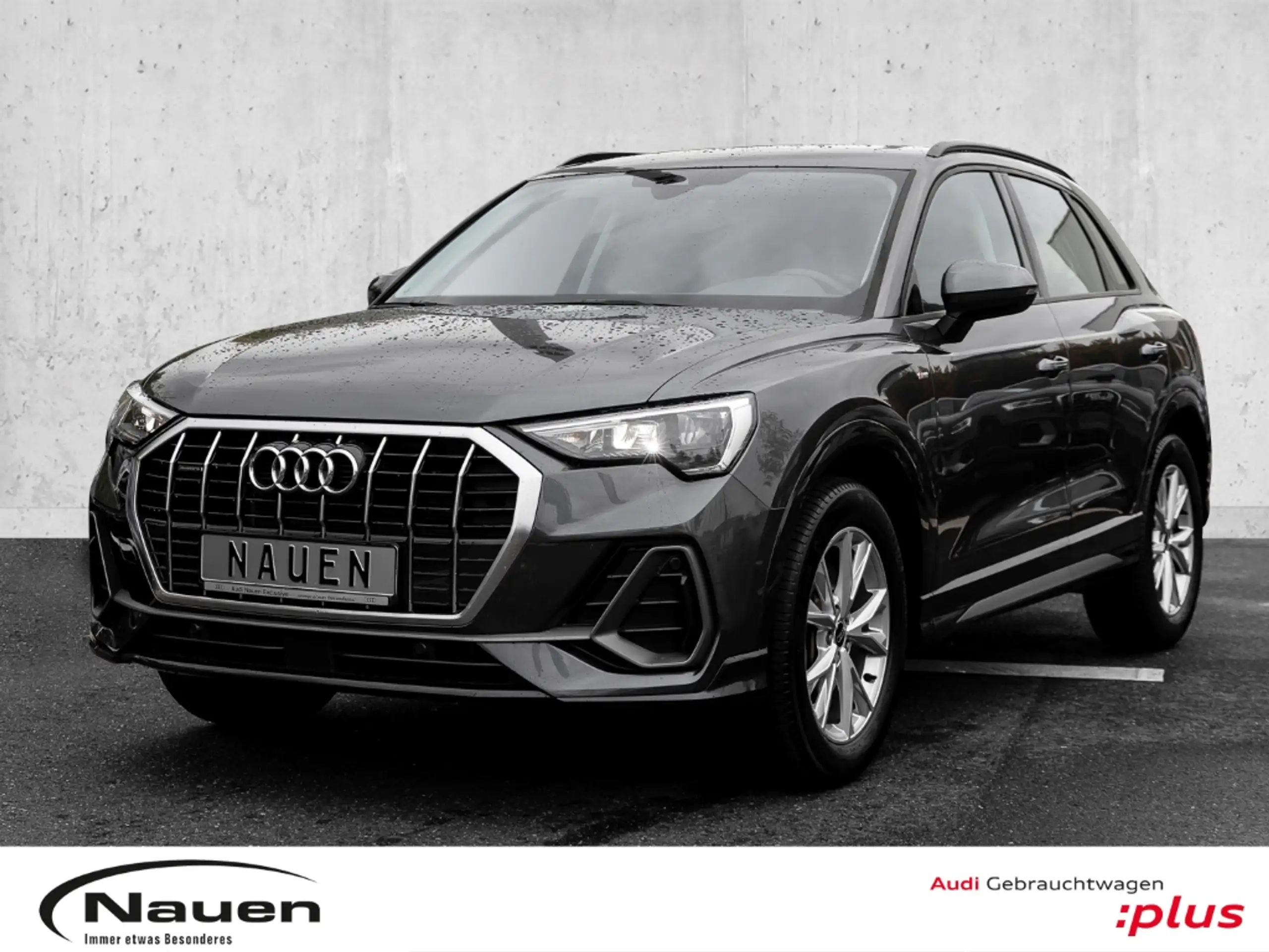 Audi - Q3