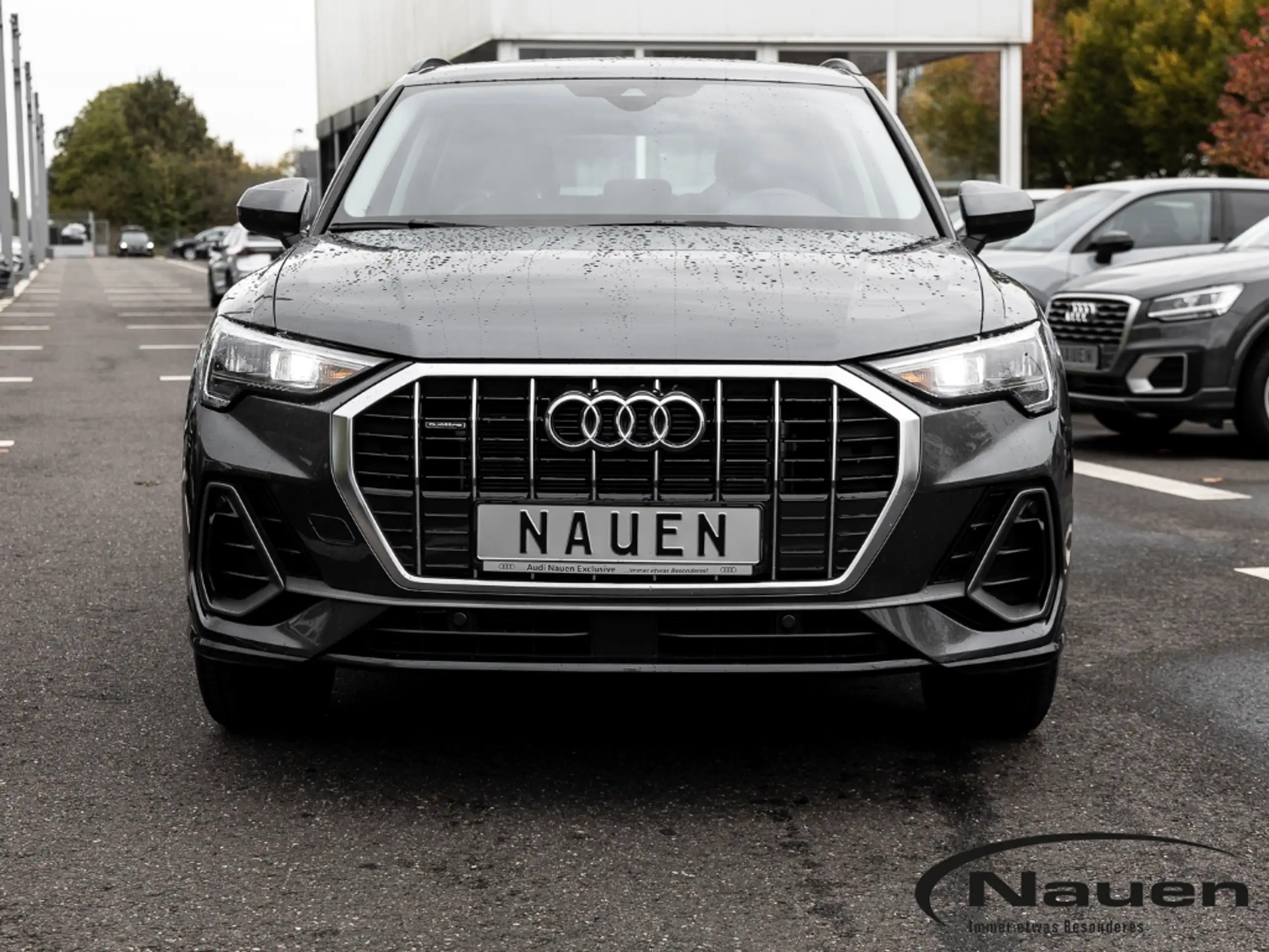 Audi - Q3