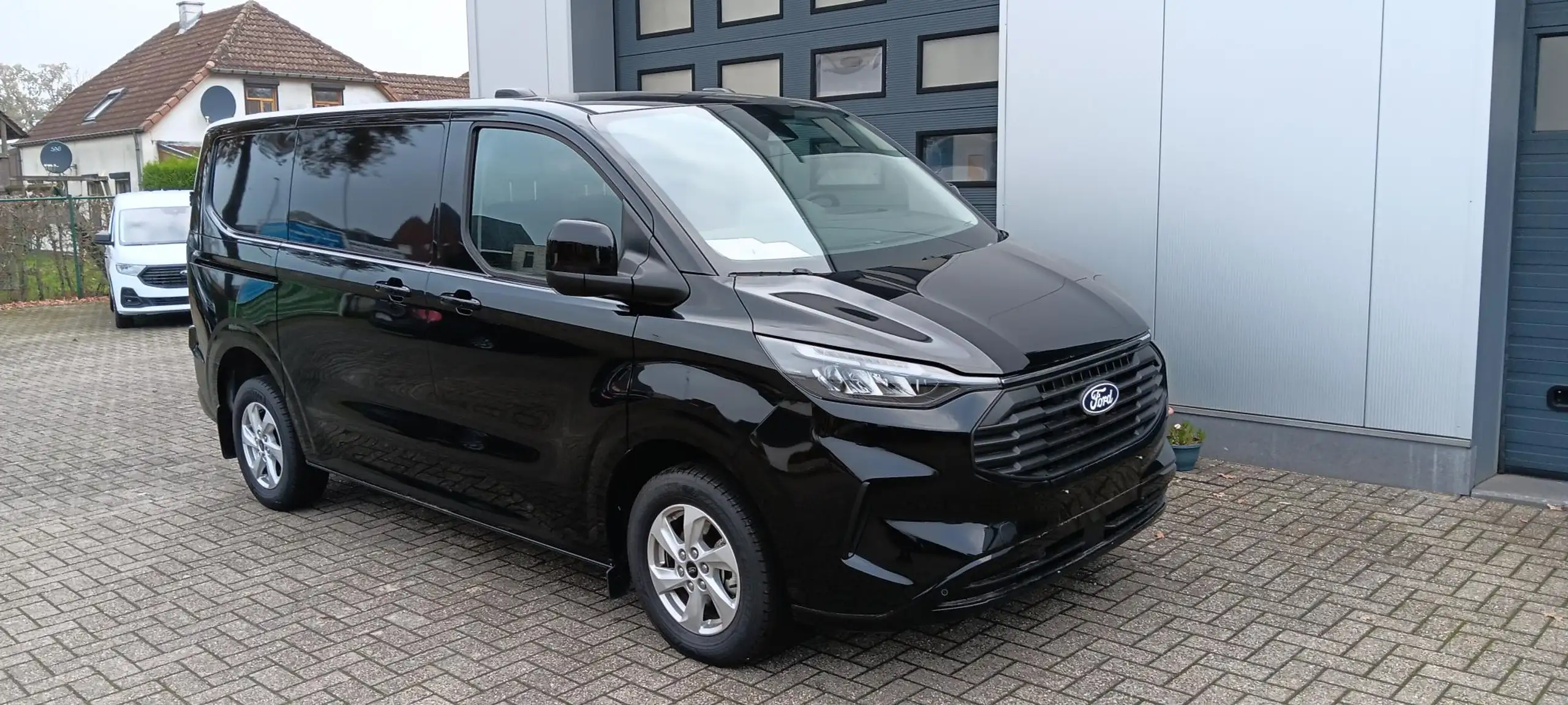 Ford - Transit Custom