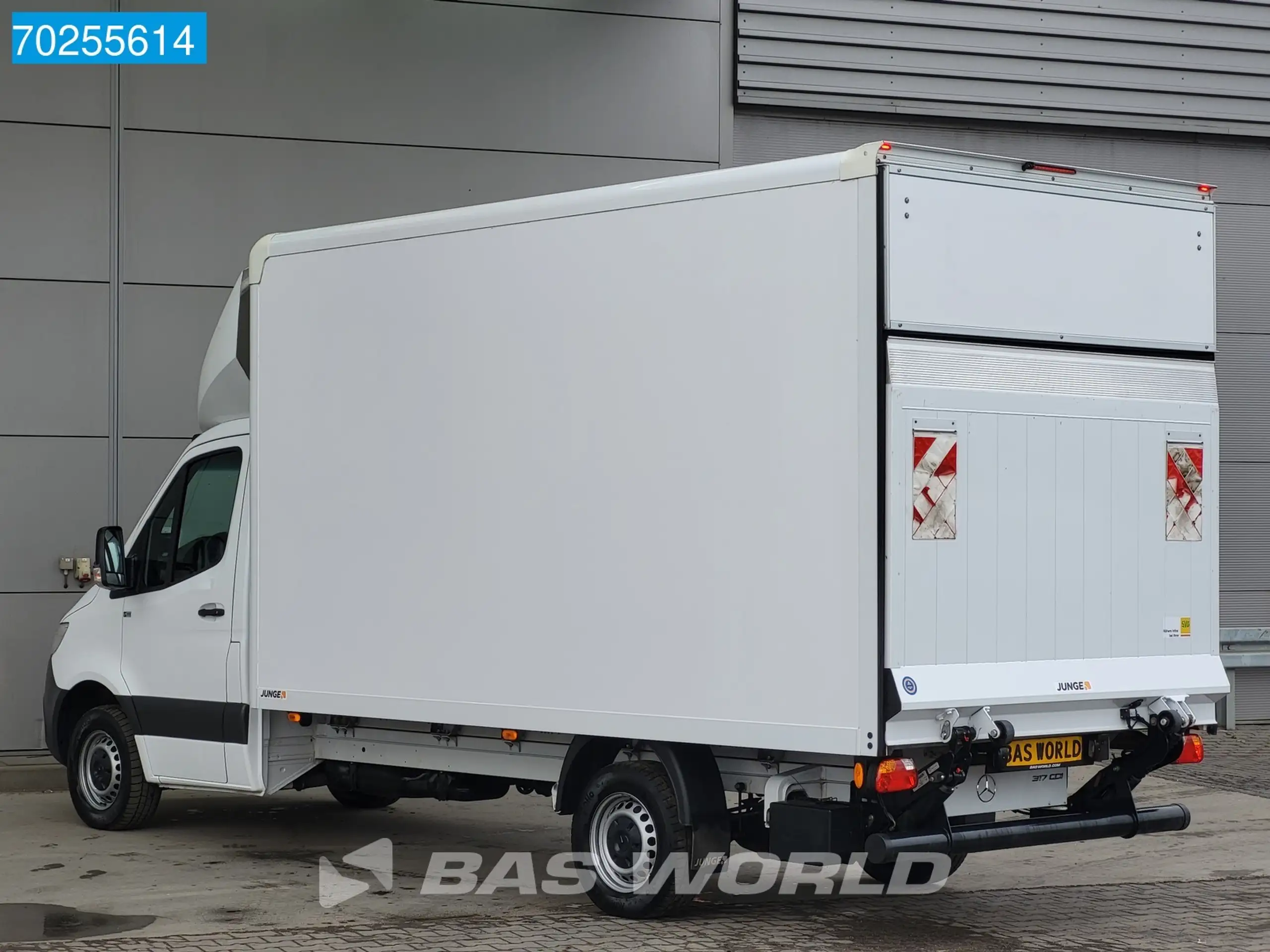 Mercedes-Benz - Sprinter