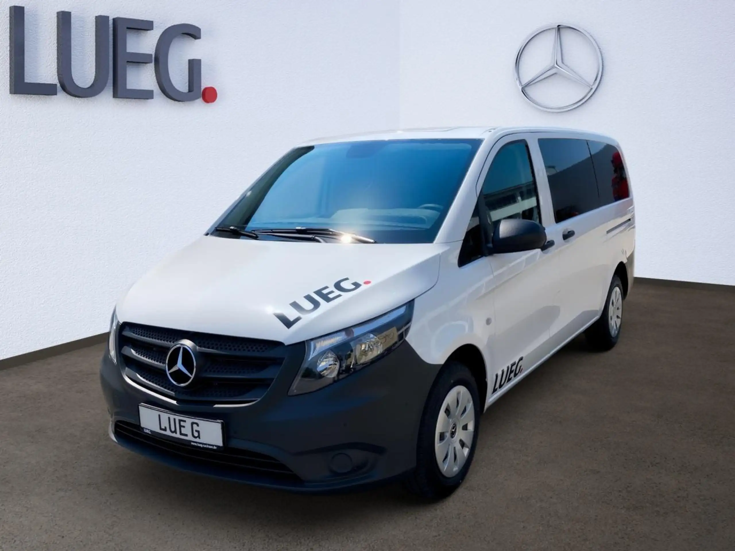 Mercedes-Benz - Vito