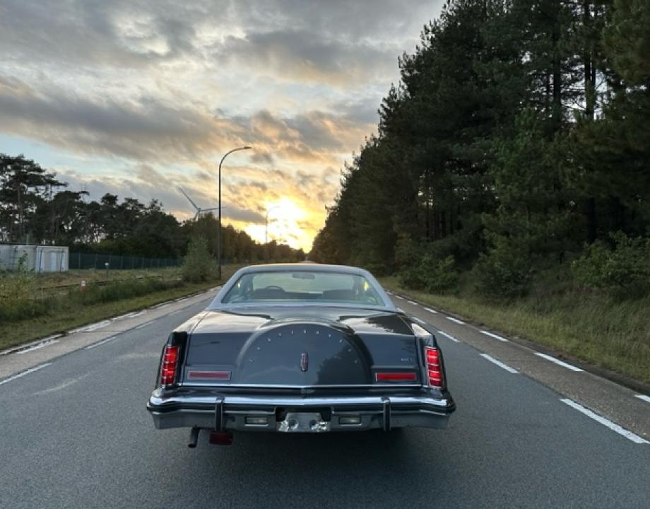 Lincoln - Continental