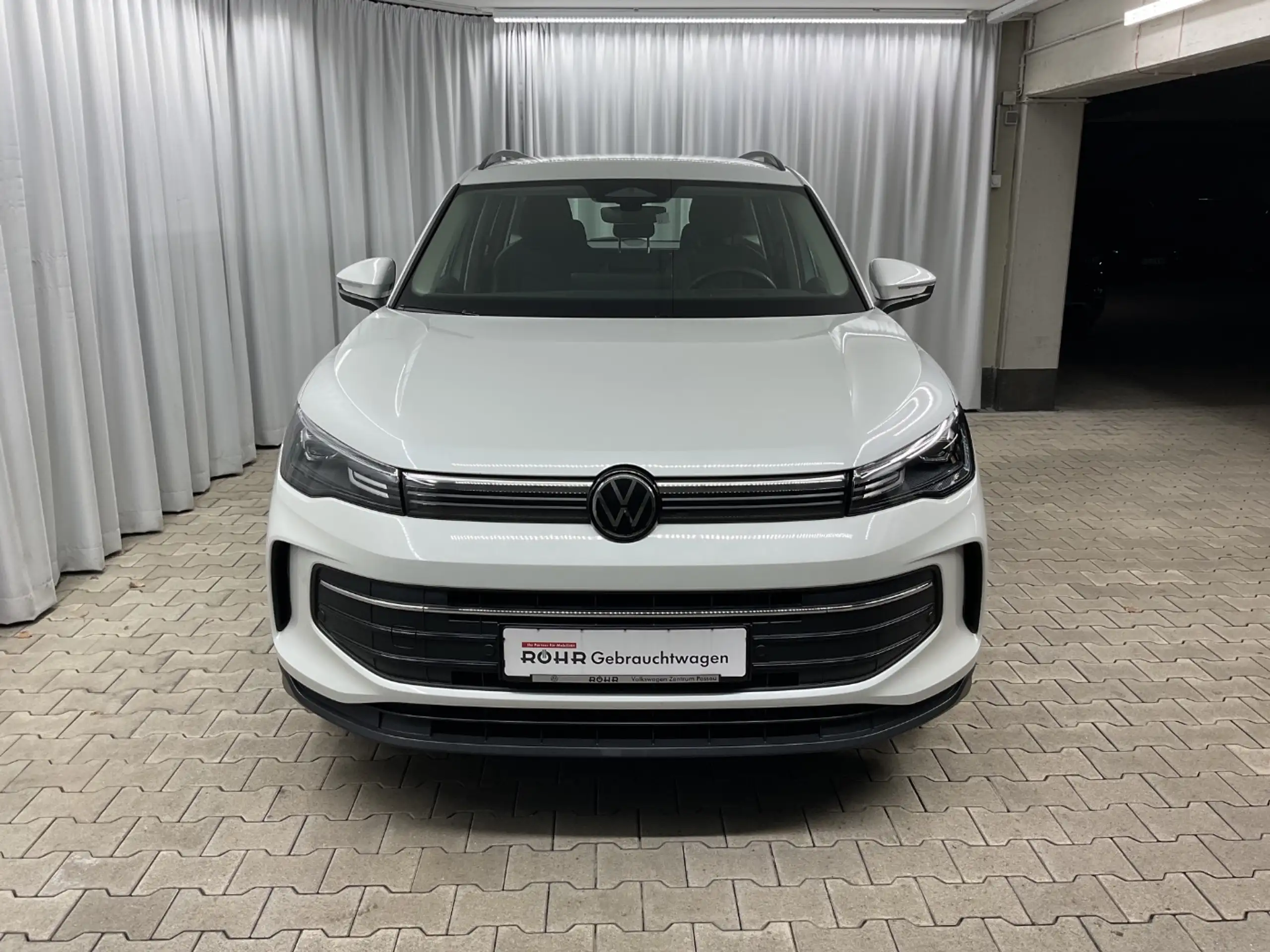 Volkswagen - Tiguan