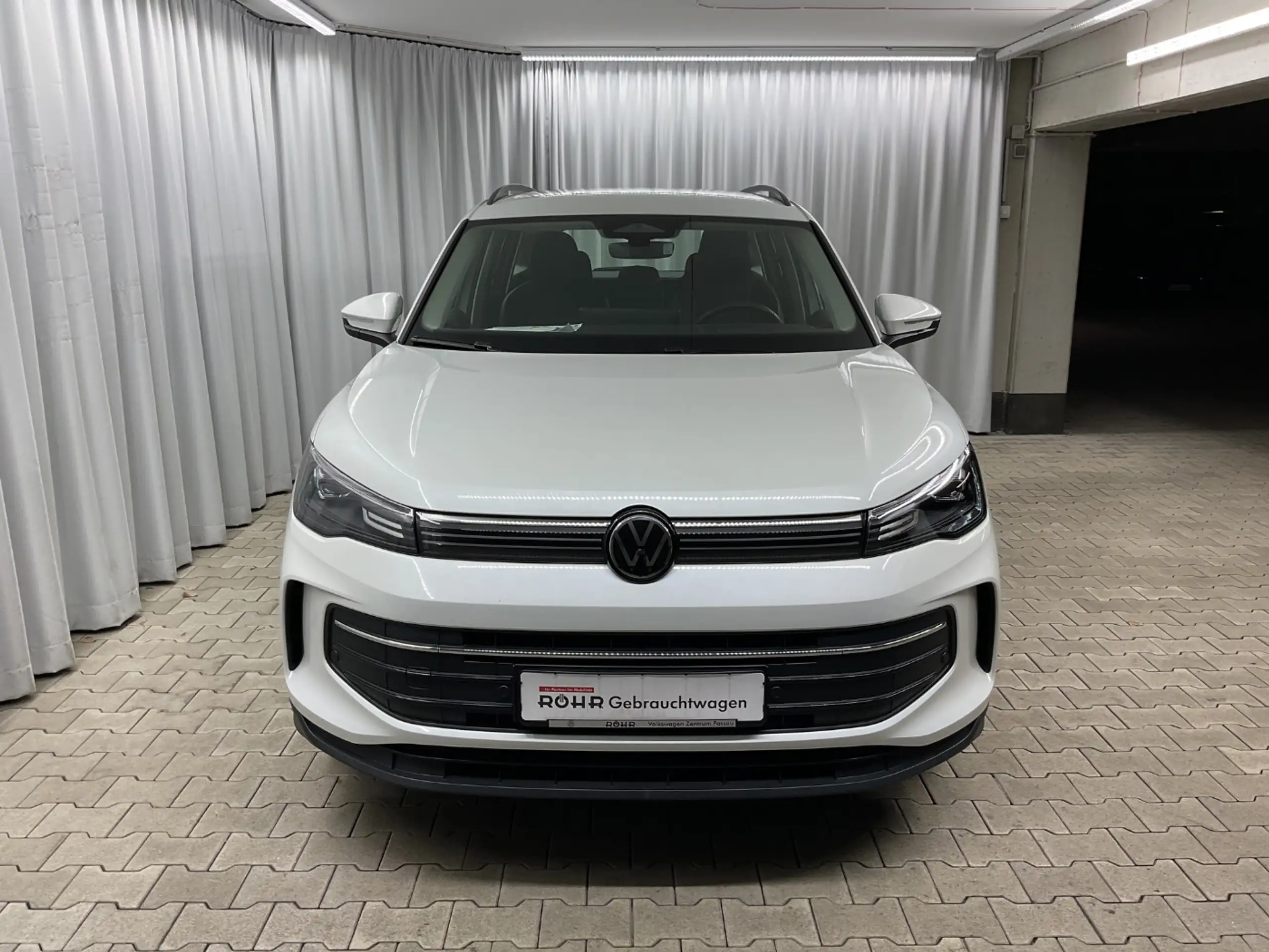 Volkswagen - Tiguan