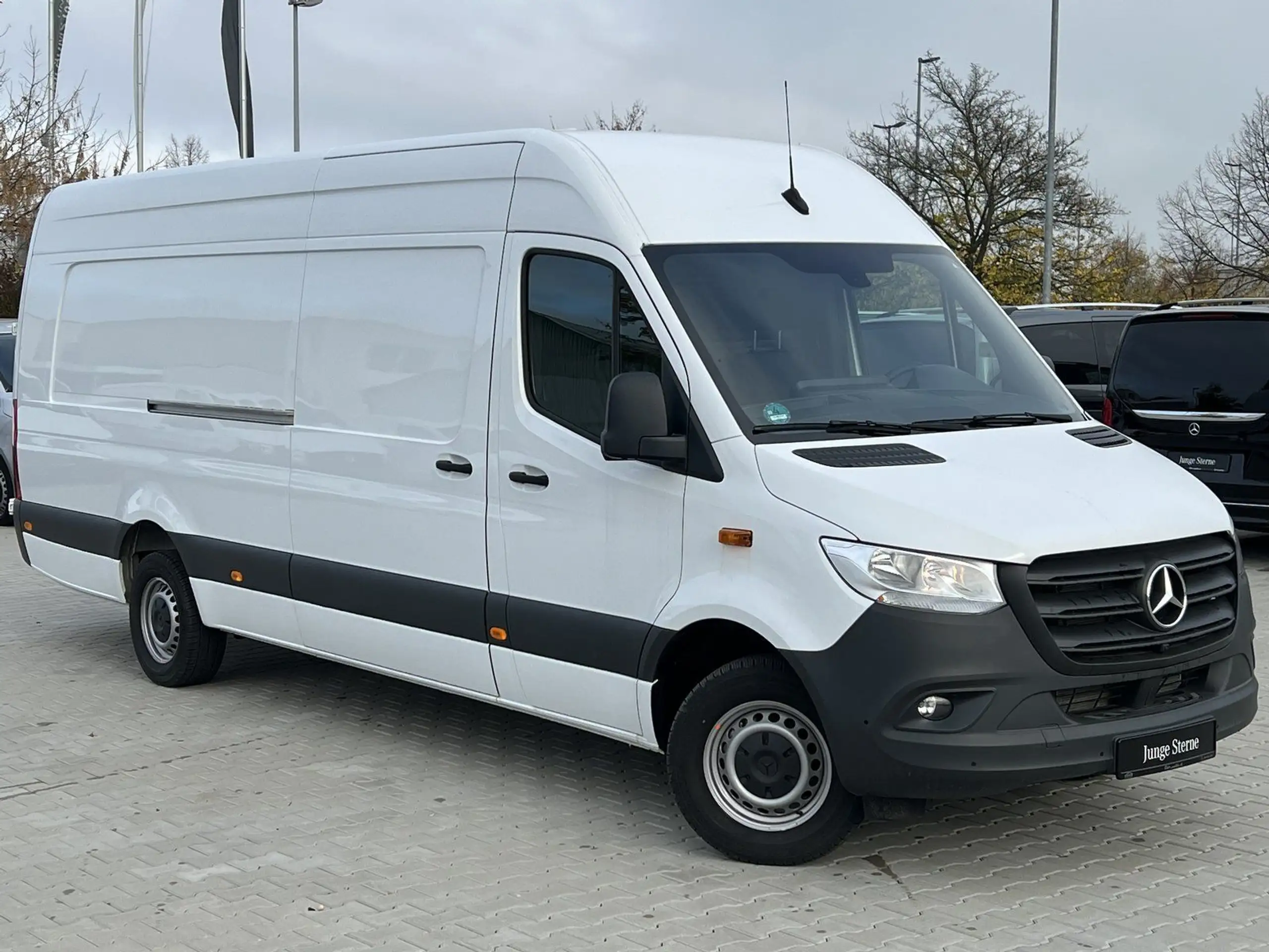 Mercedes-Benz - Sprinter