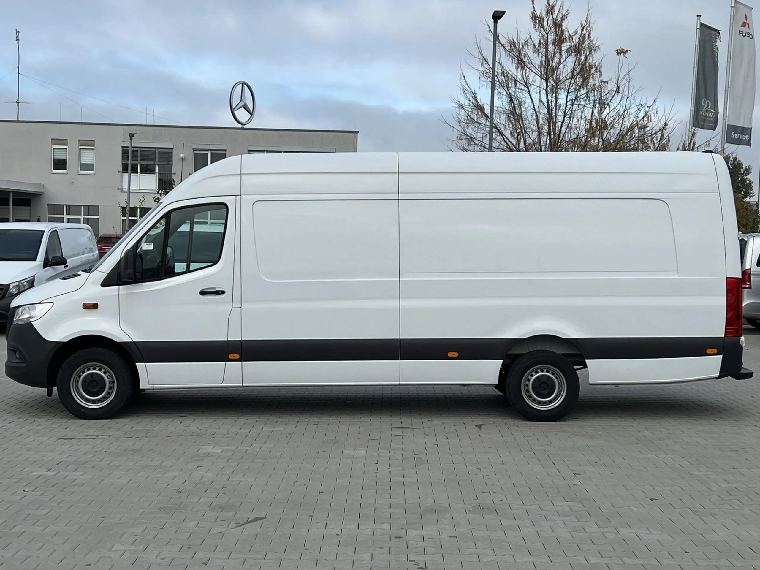 Mercedes-Benz - Sprinter