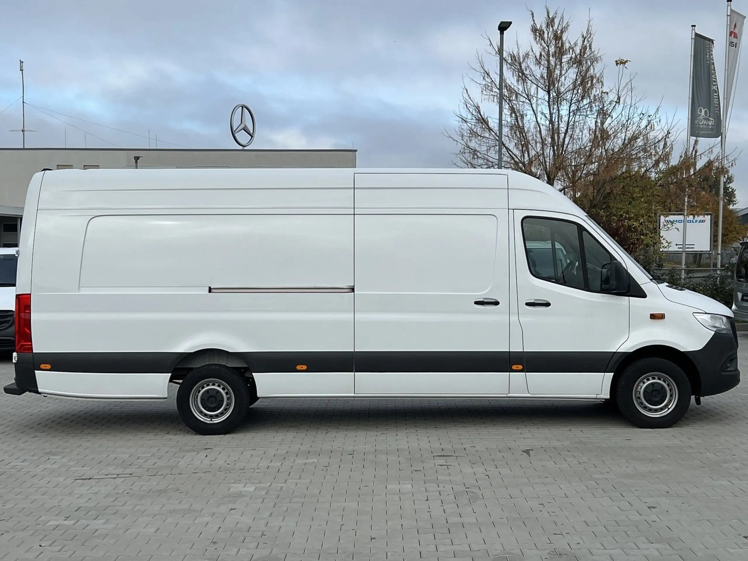 Mercedes-Benz - Sprinter