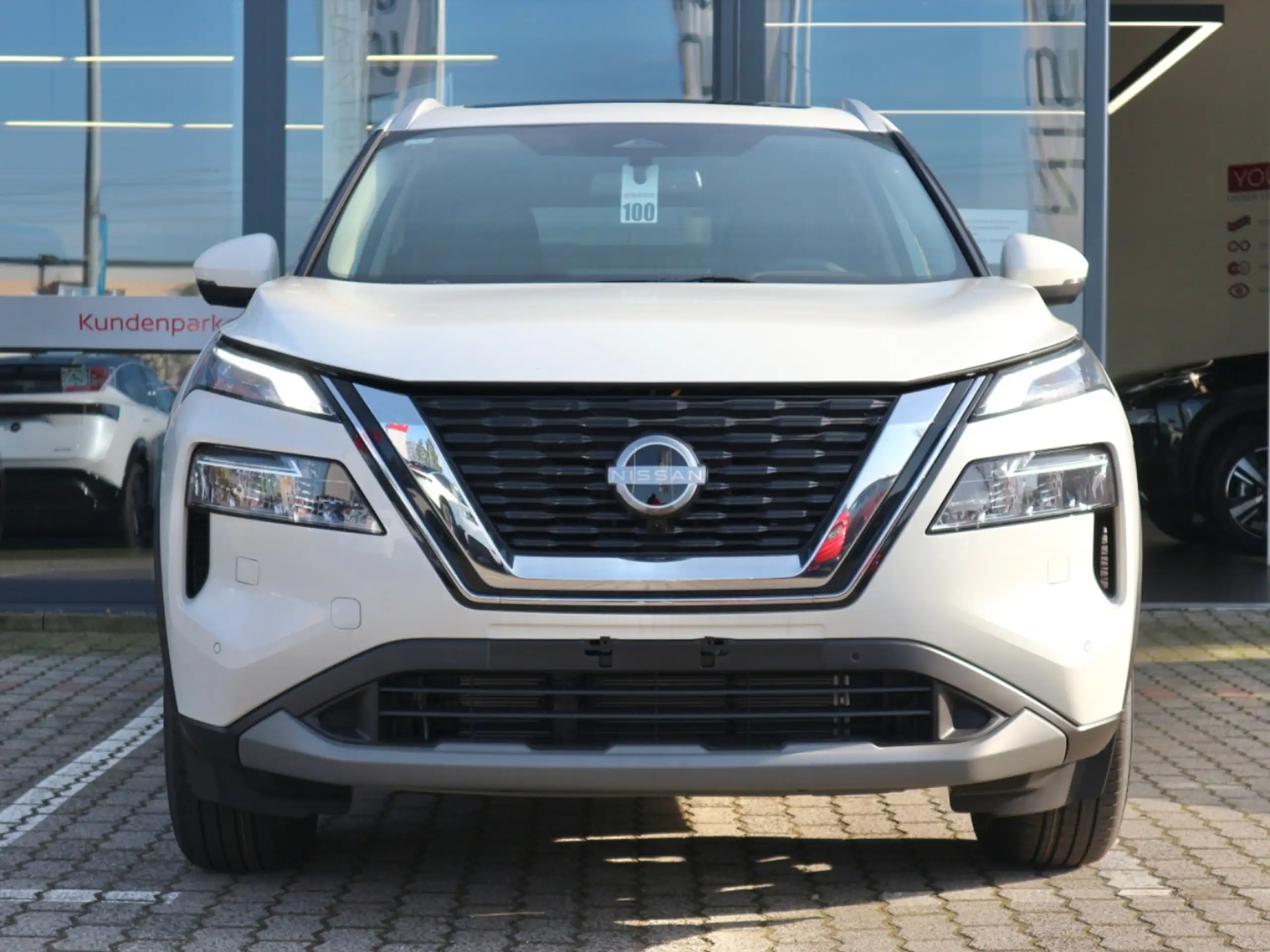 Nissan - X-Trail