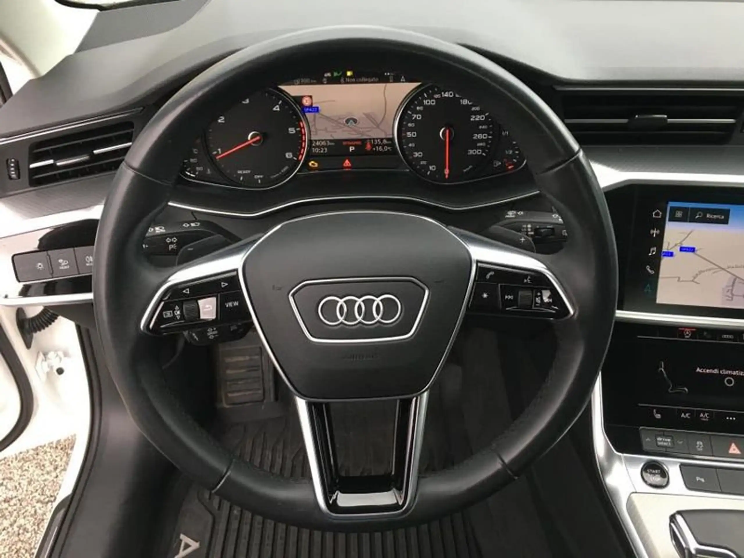 Audi - A6